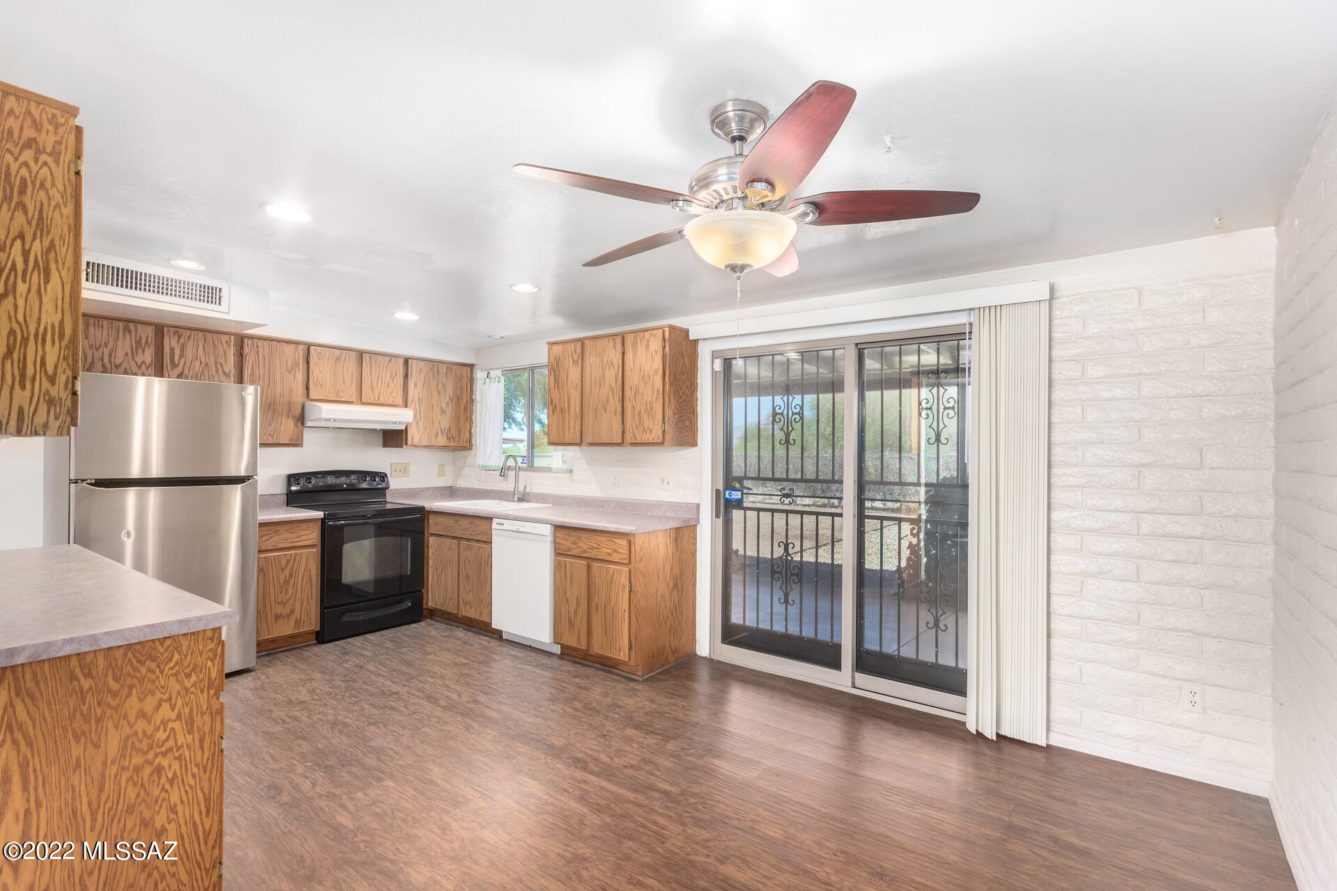 9361 E Pikes Peak Drive