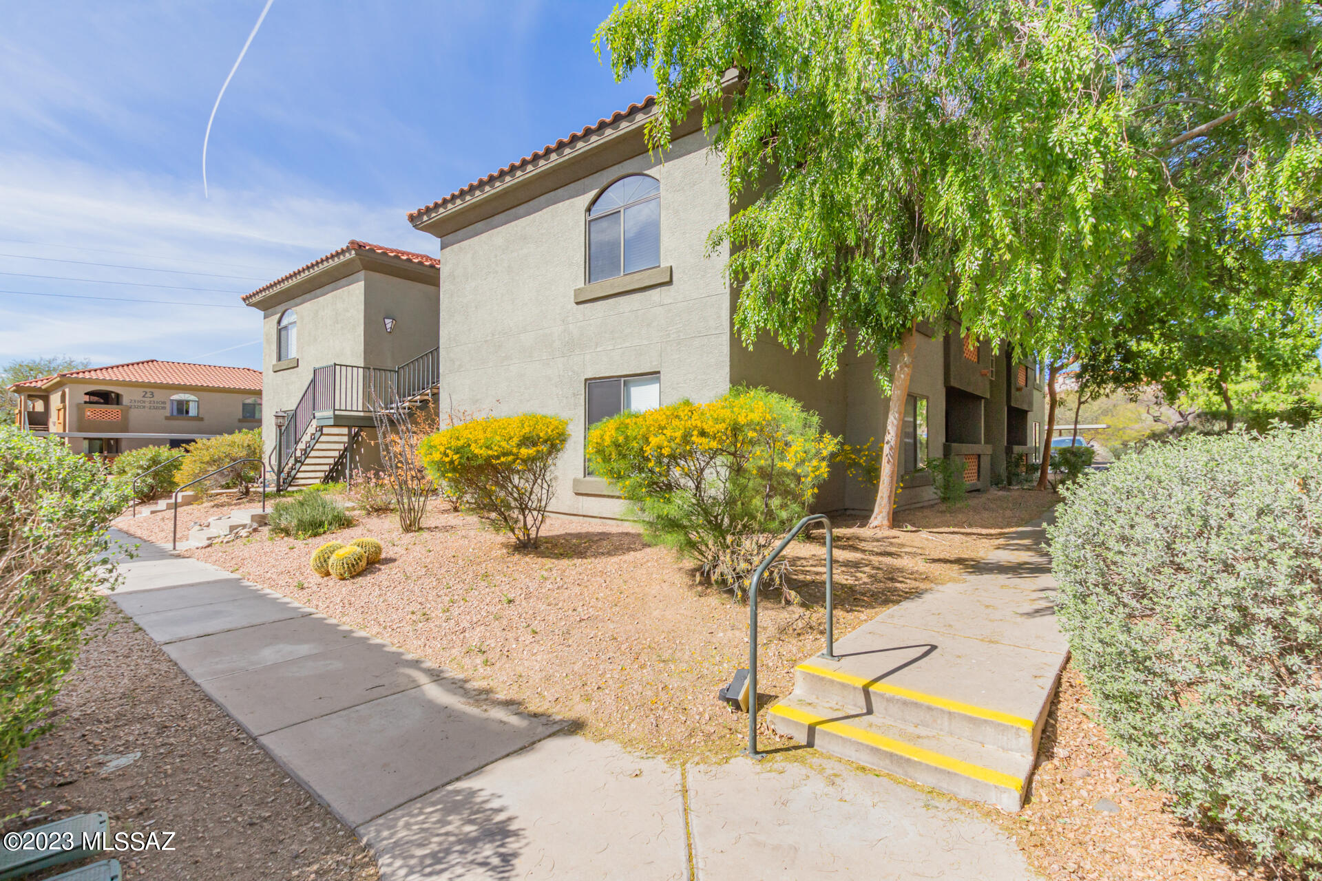 5751 N Kolb Road Unit: 42102