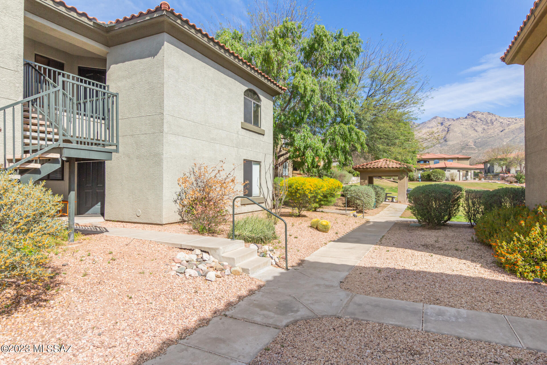 5751 N Kolb Road Unit: 42102