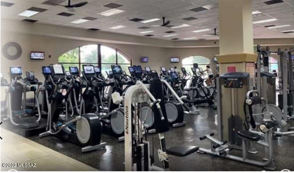 926 W Calle El Acuario