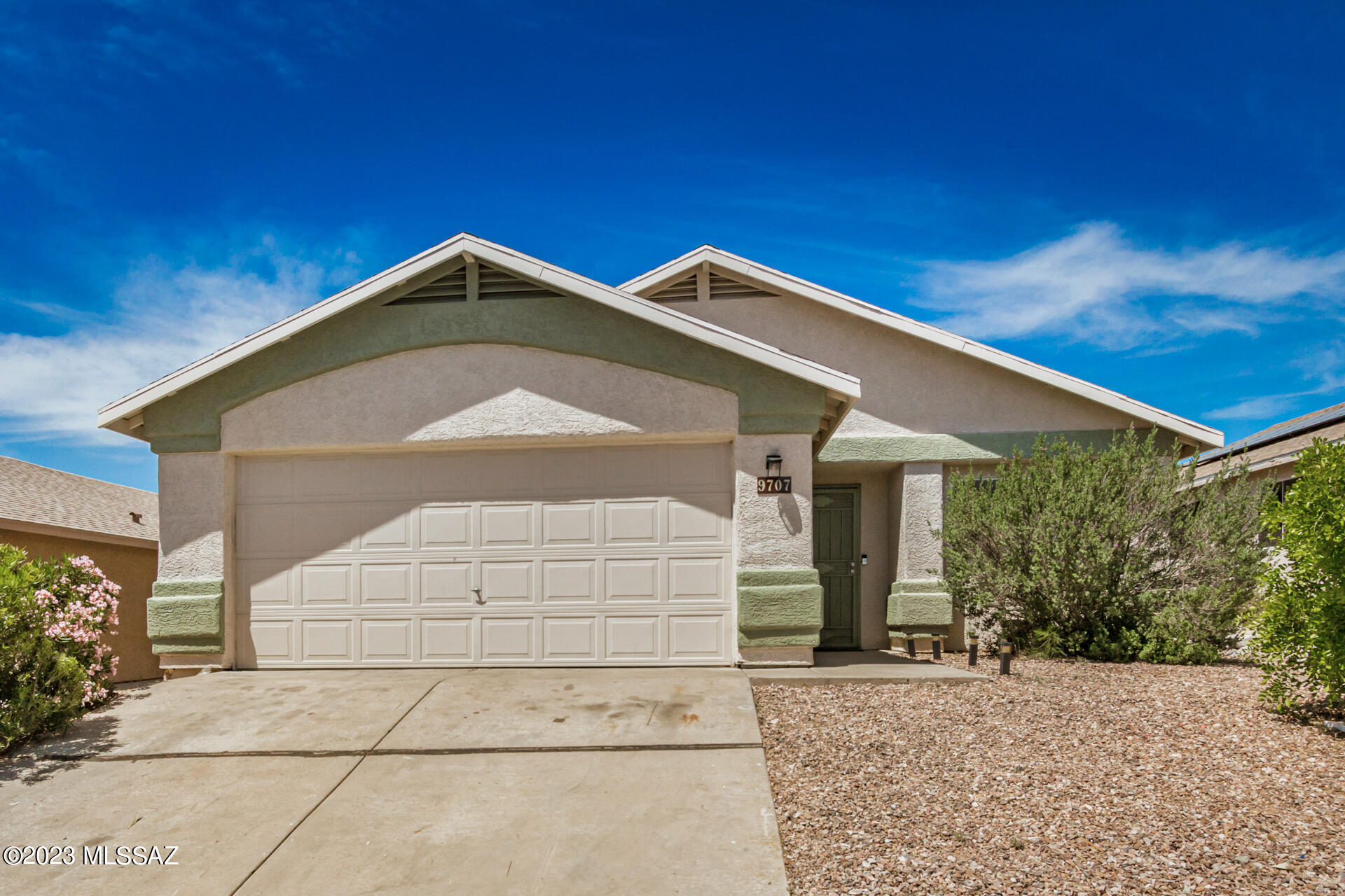 9707 E Vendela Street