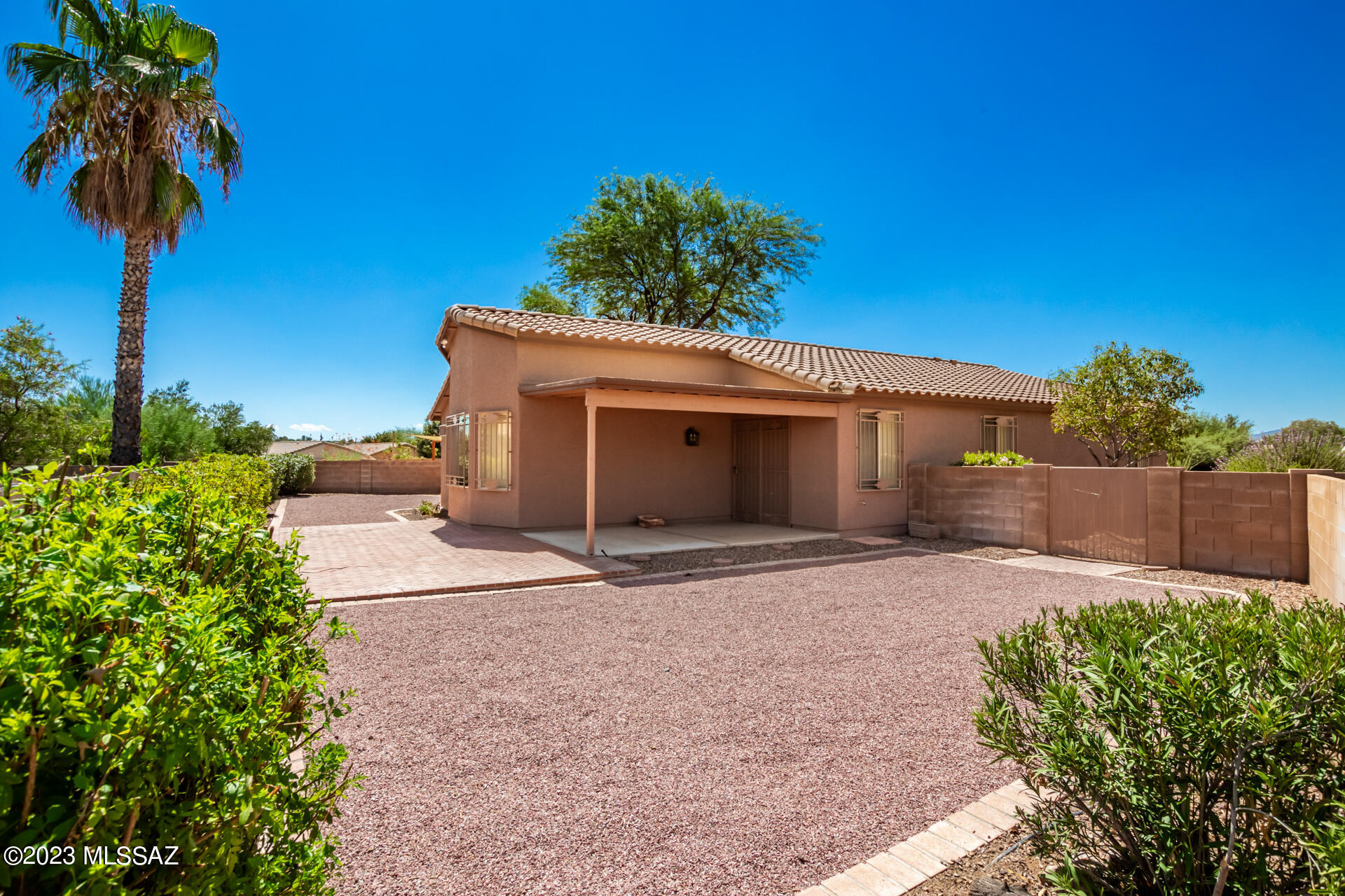 2269 W Enchantment Place