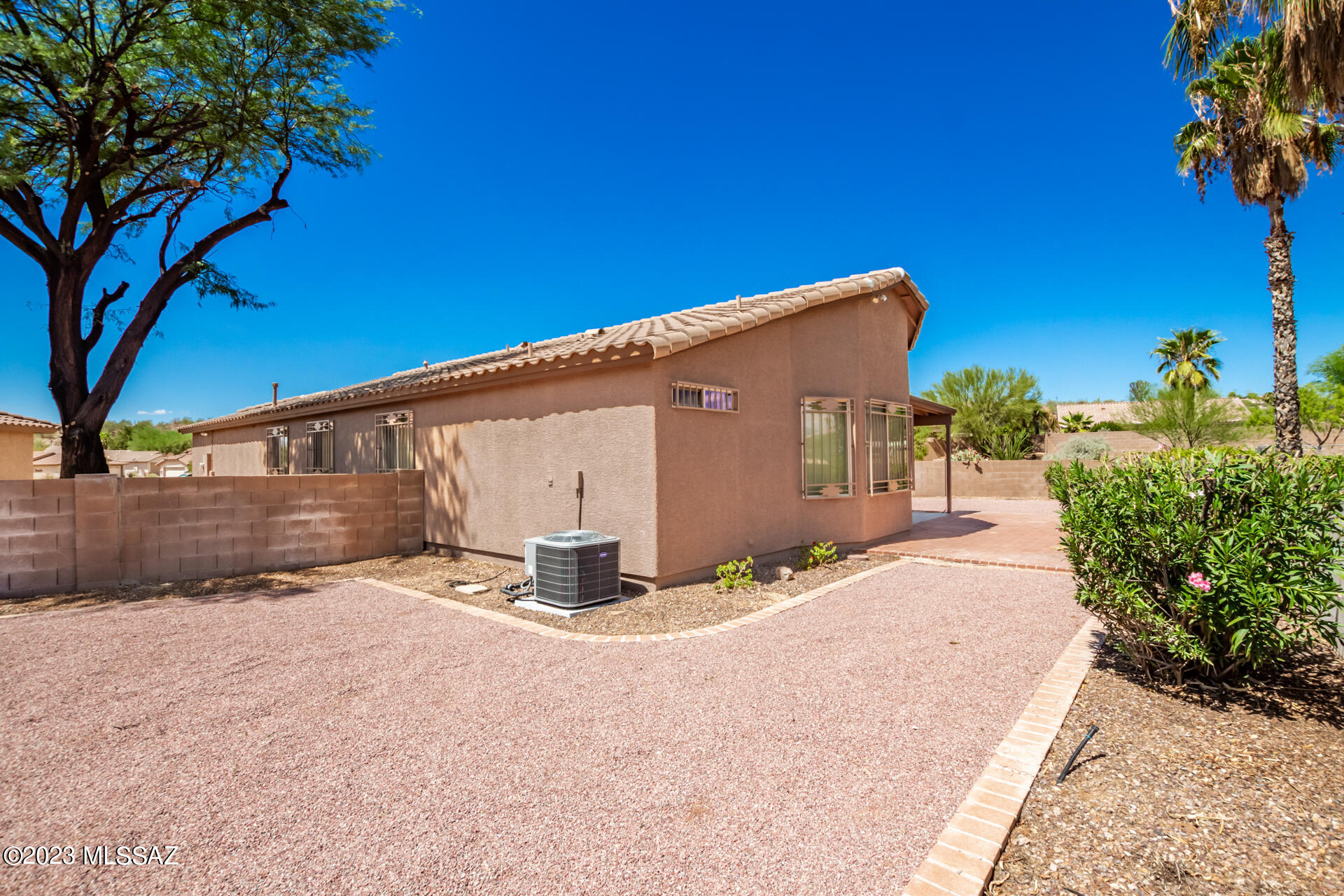 2269 W Enchantment Place