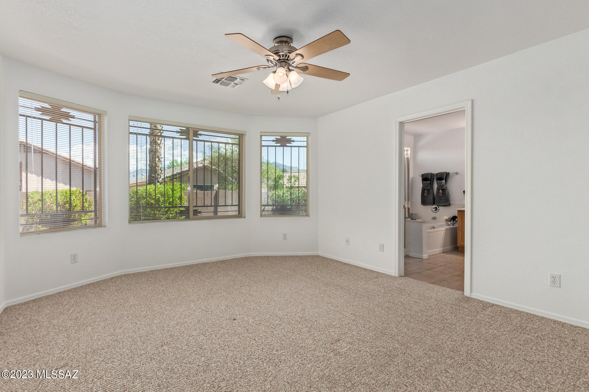 2269 W Enchantment Place