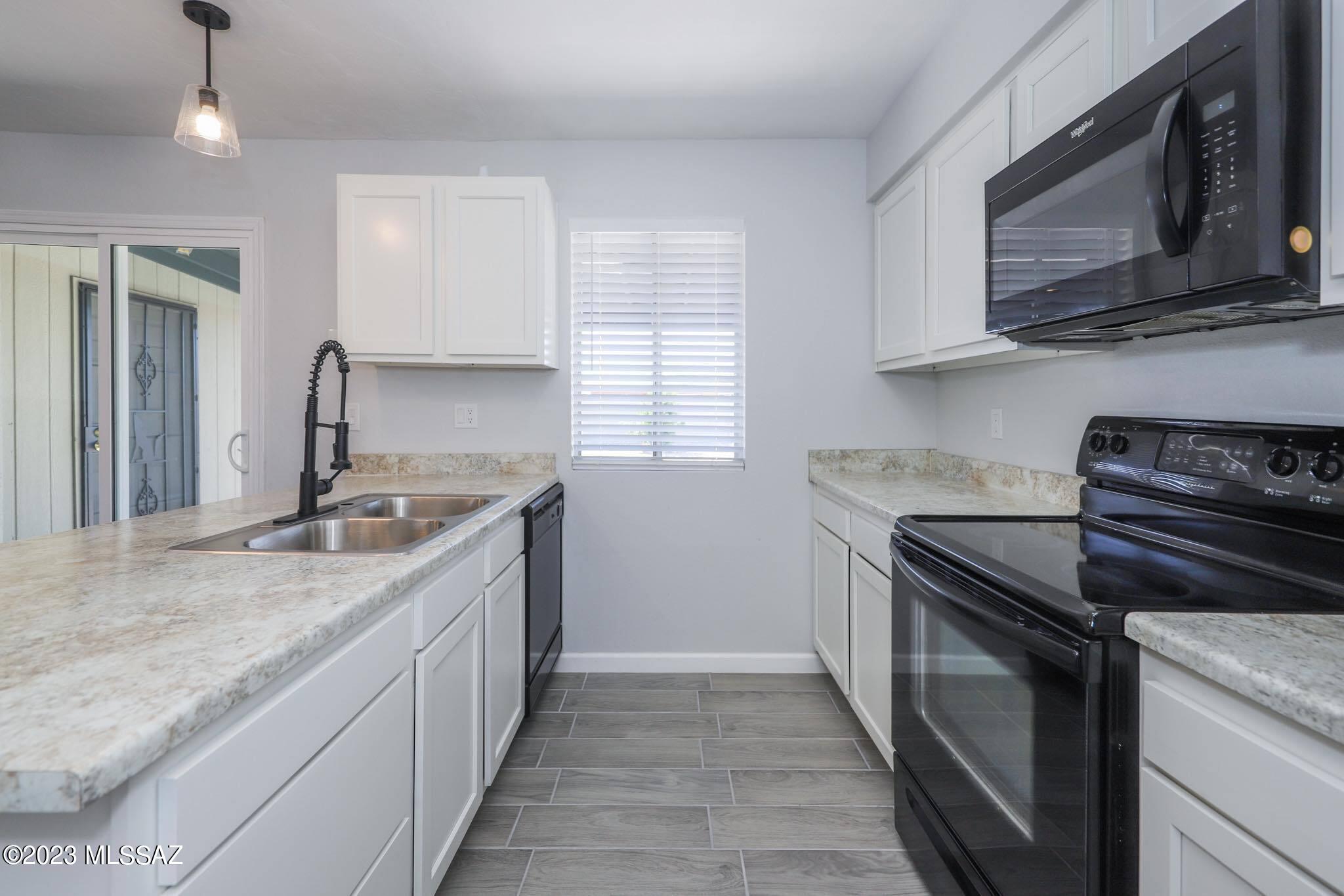 2128 E Alaska Street