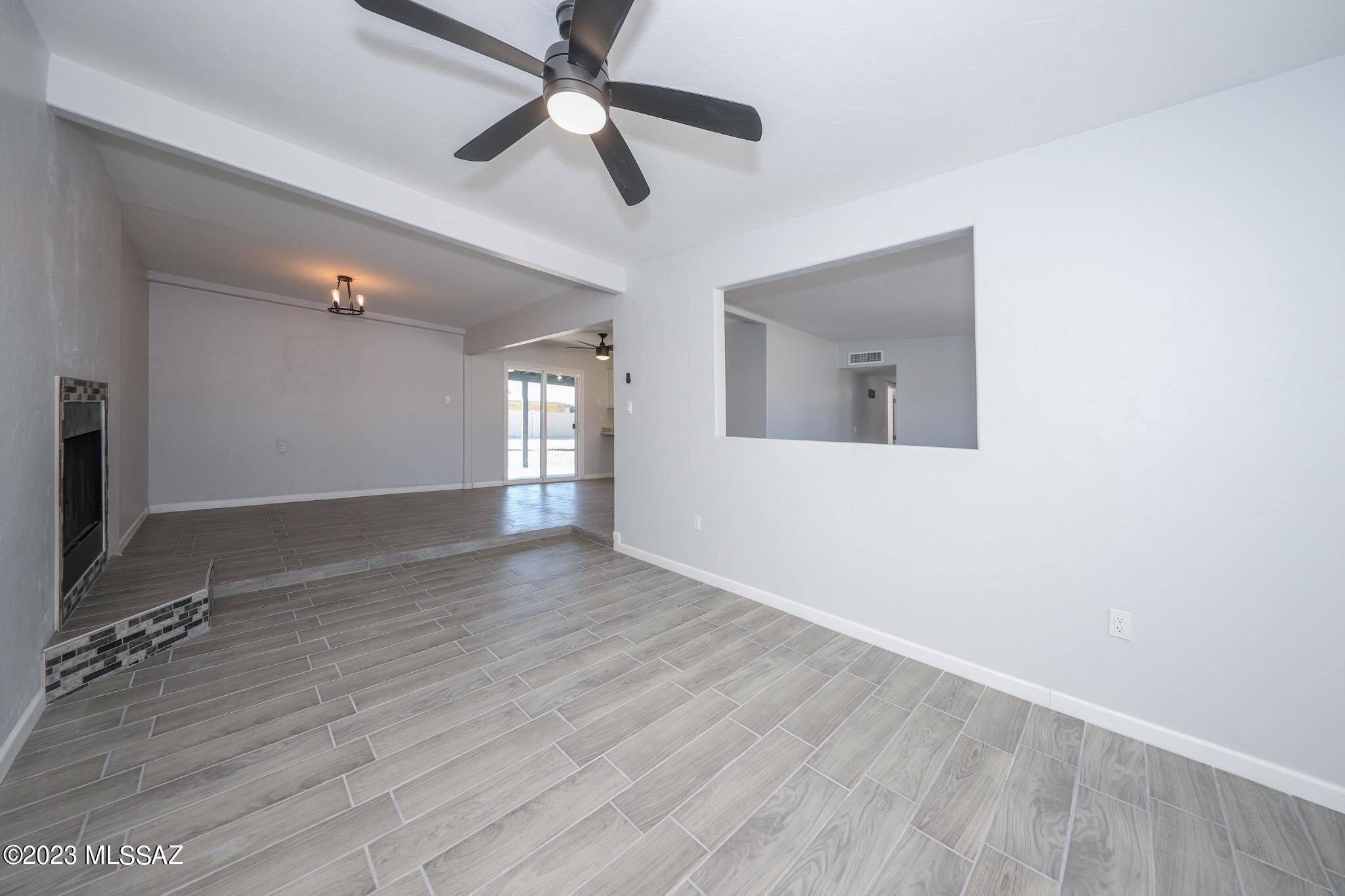 2128 E Alaska Street