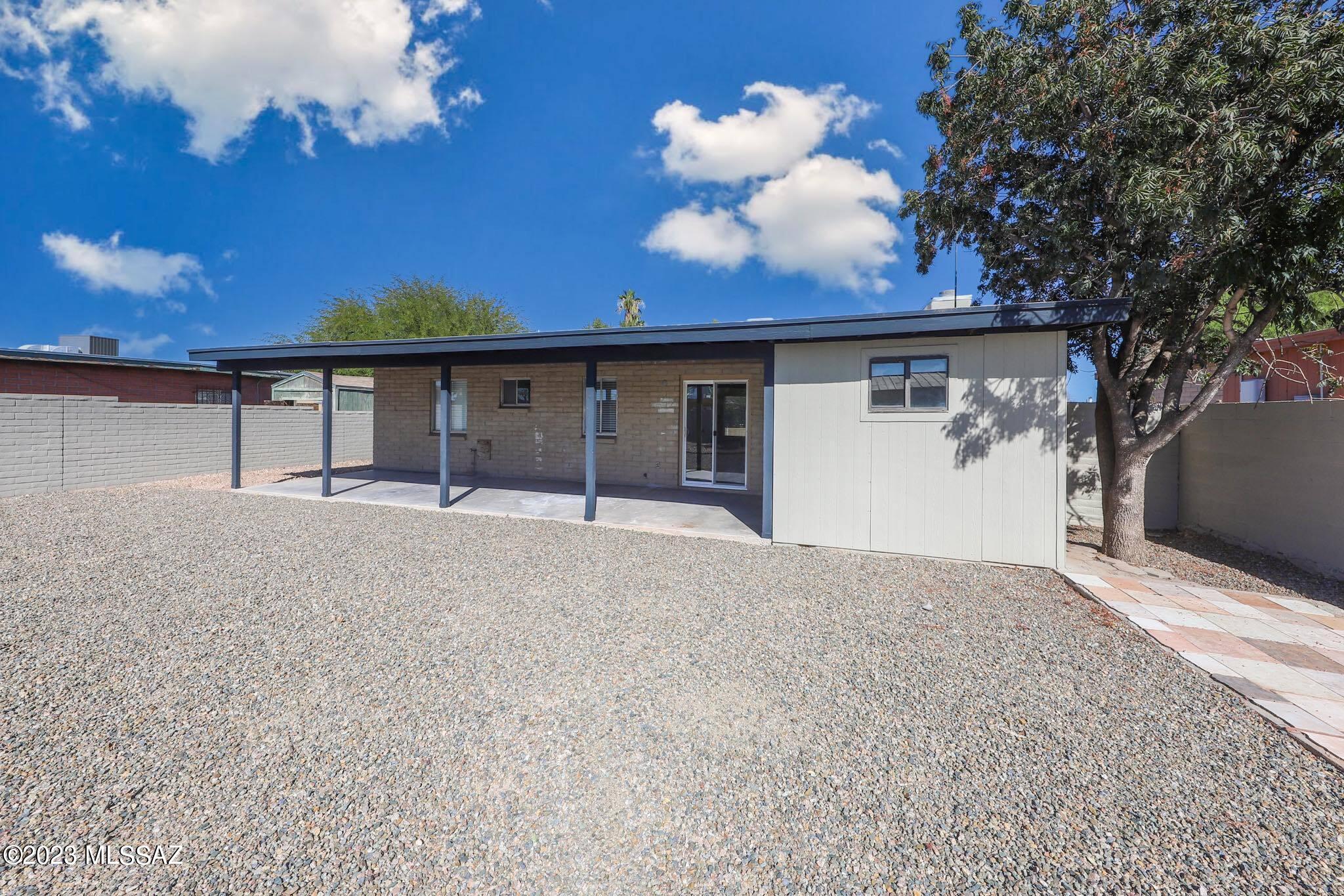 2128 E Alaska Street