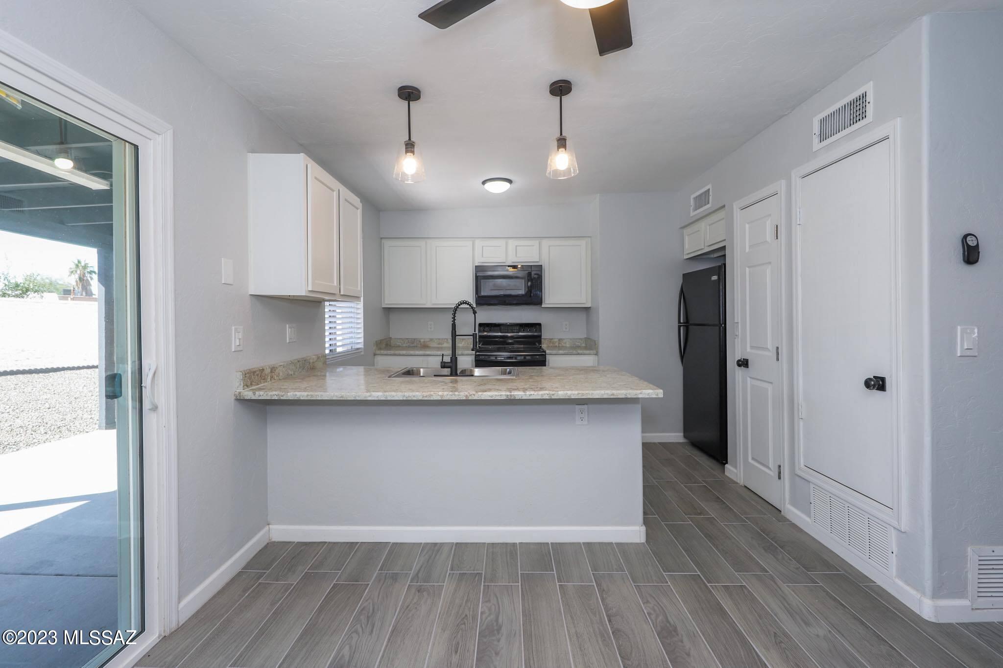 2128 E Alaska Street