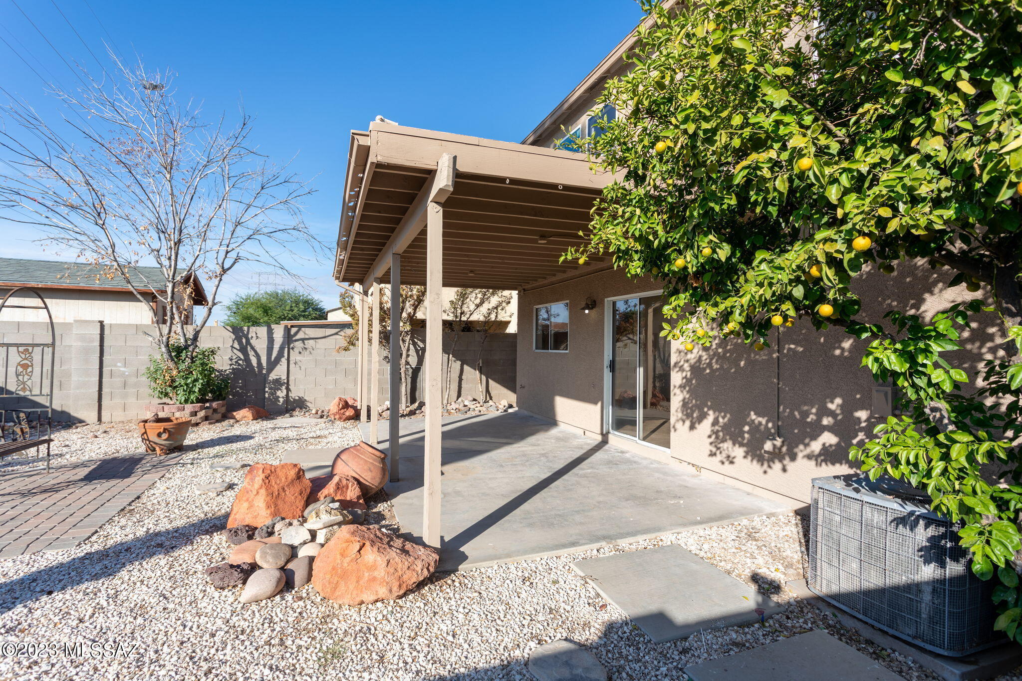 1482 E Melridge Street