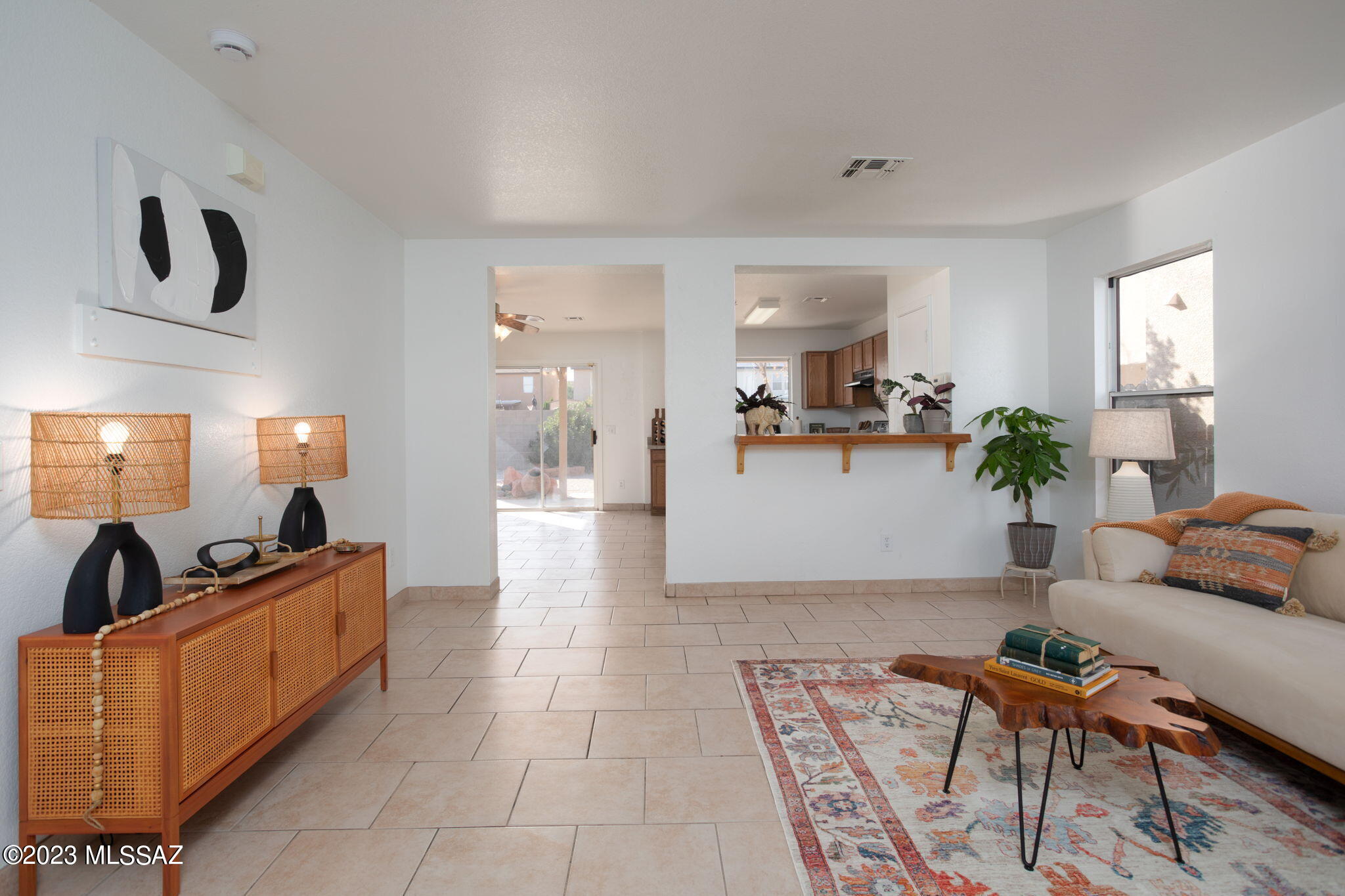 1482 E Melridge Street