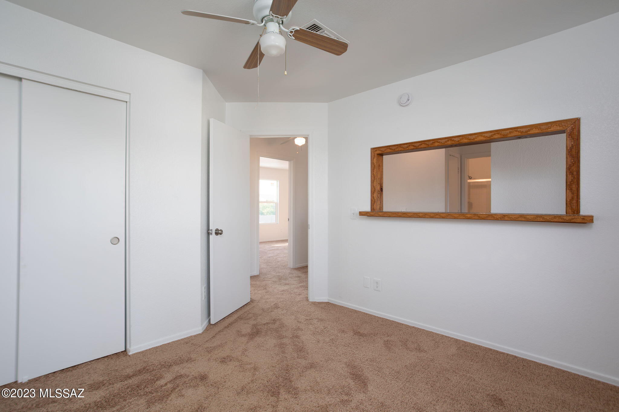 1482 E Melridge Street