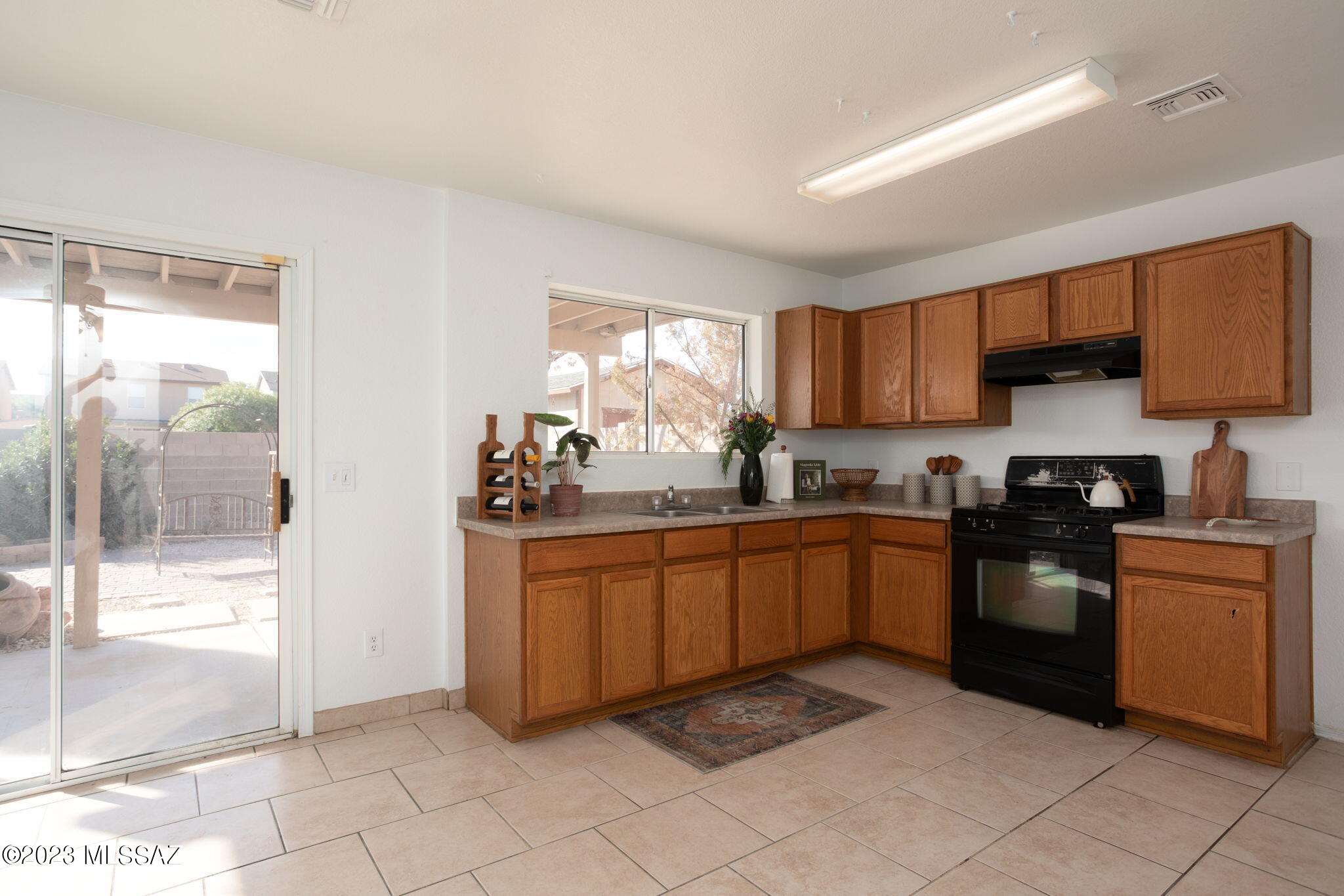 1482 E Melridge Street