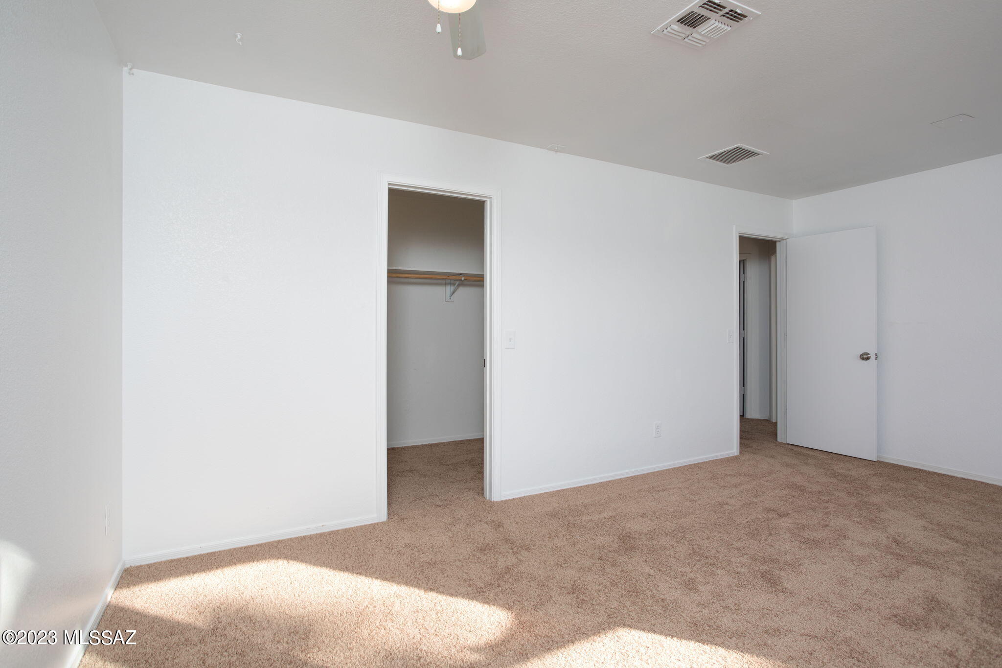 1482 E Melridge Street