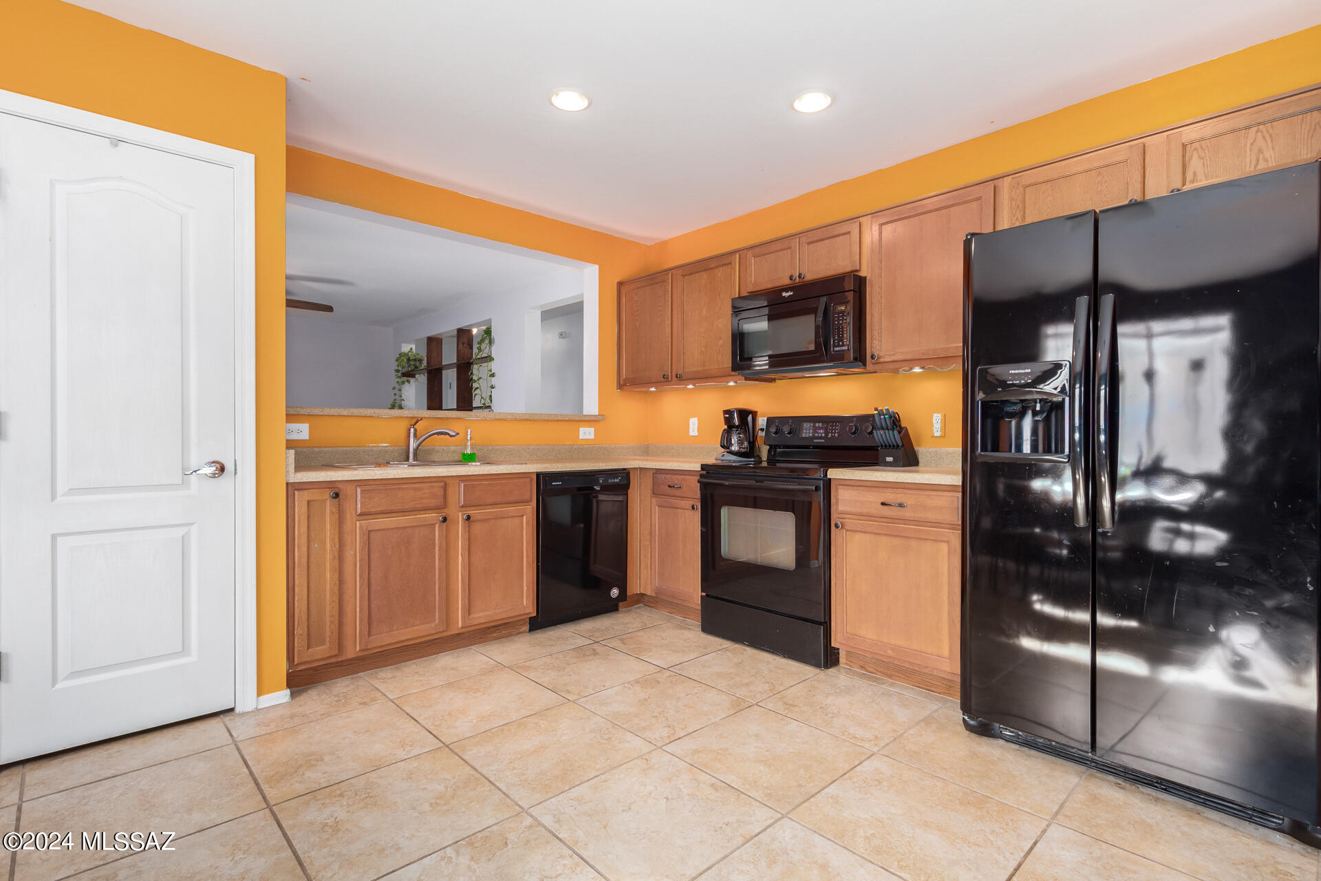 7049 S Red Maids Drive