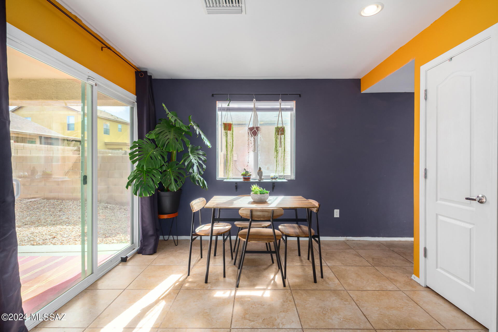 7049 S Red Maids Drive