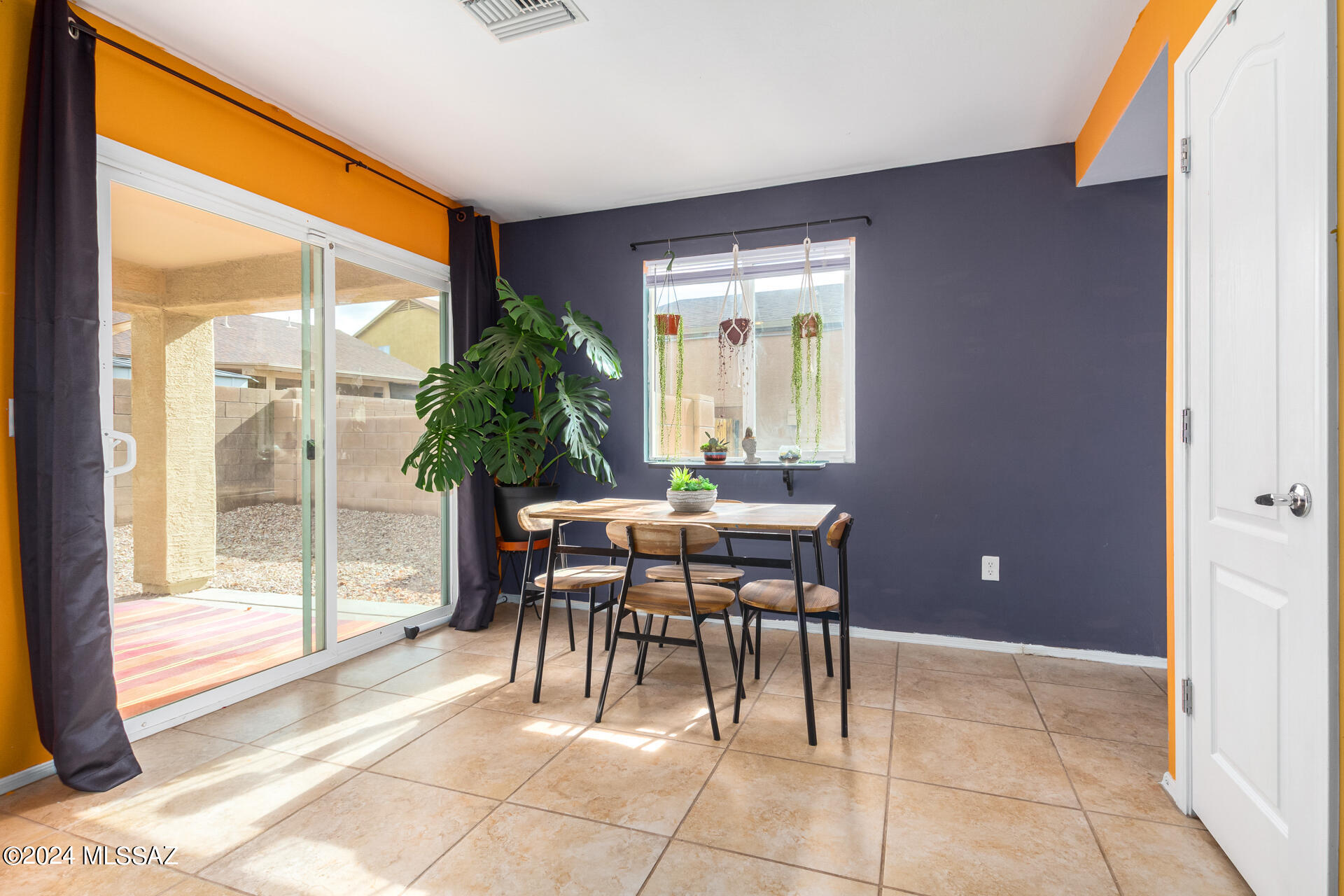 7049 S Red Maids Drive