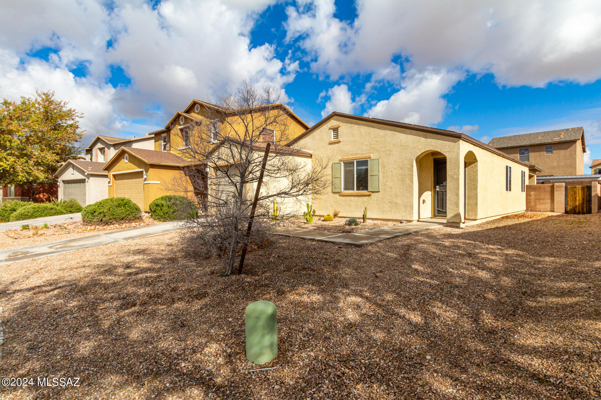 7049 S Red Maids Drive