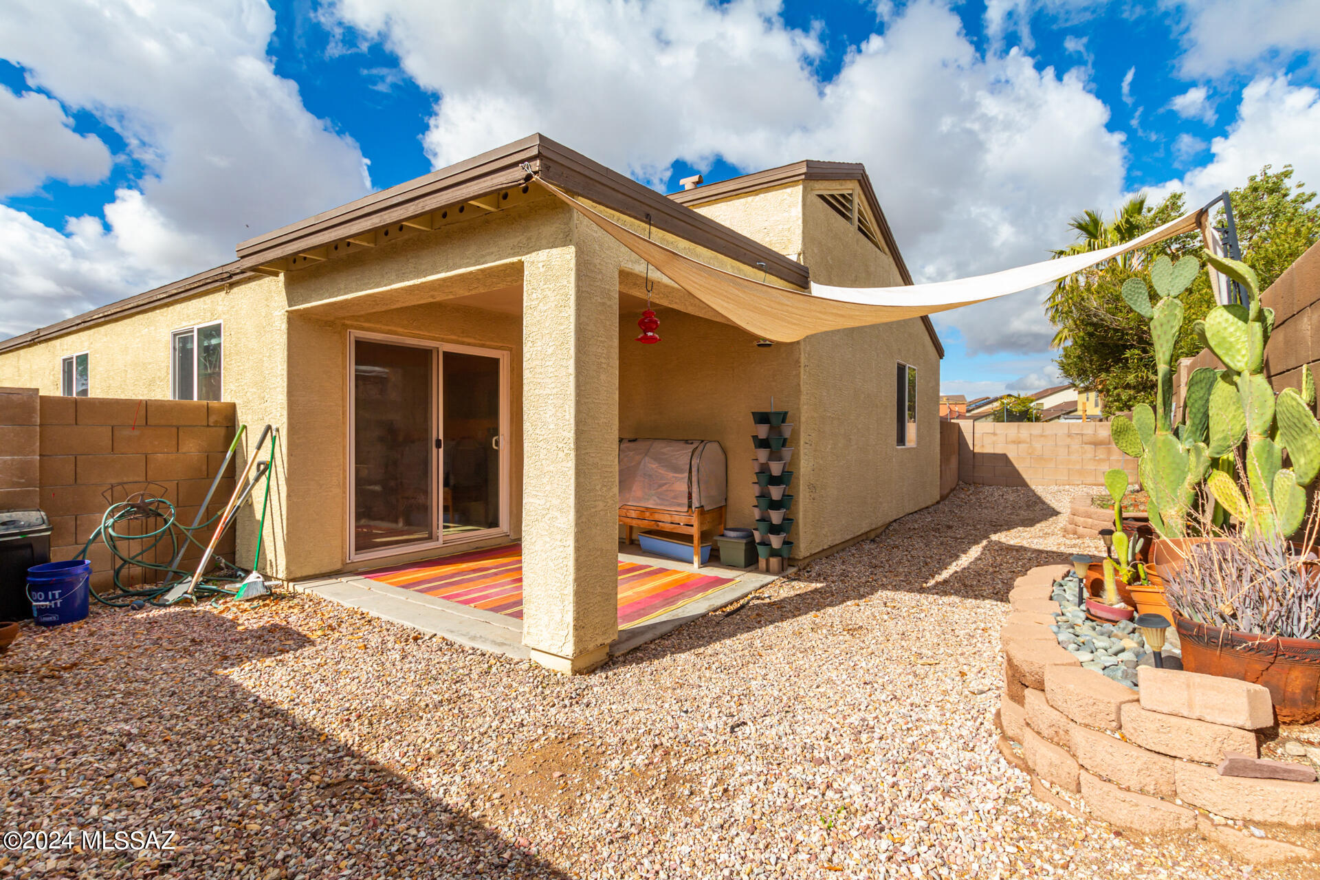 7049 S Red Maids Drive