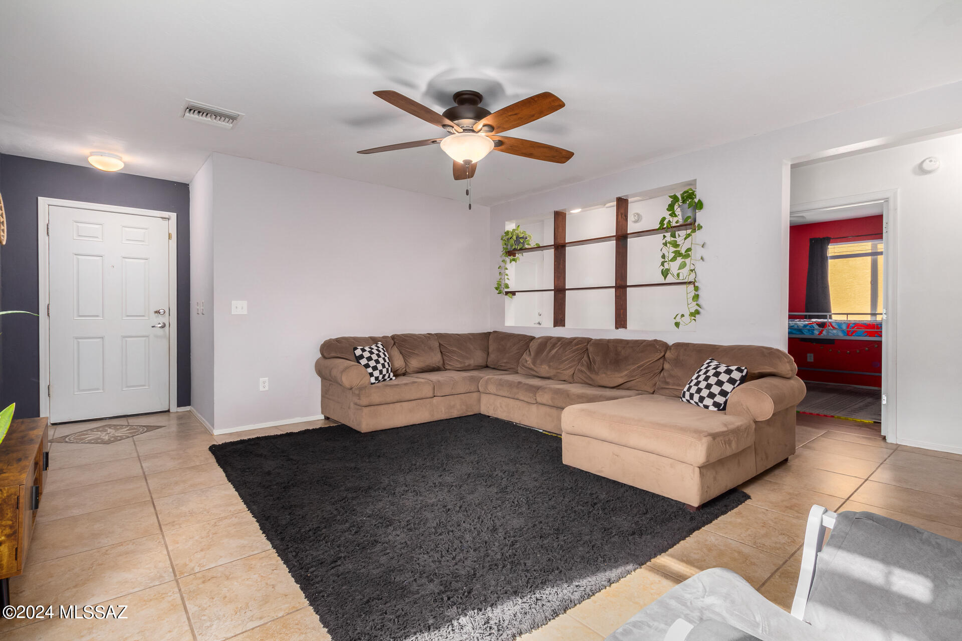 7049 S Red Maids Drive