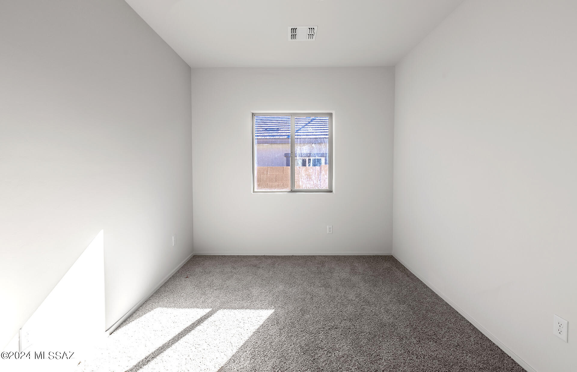 885 W Calle El Acuario