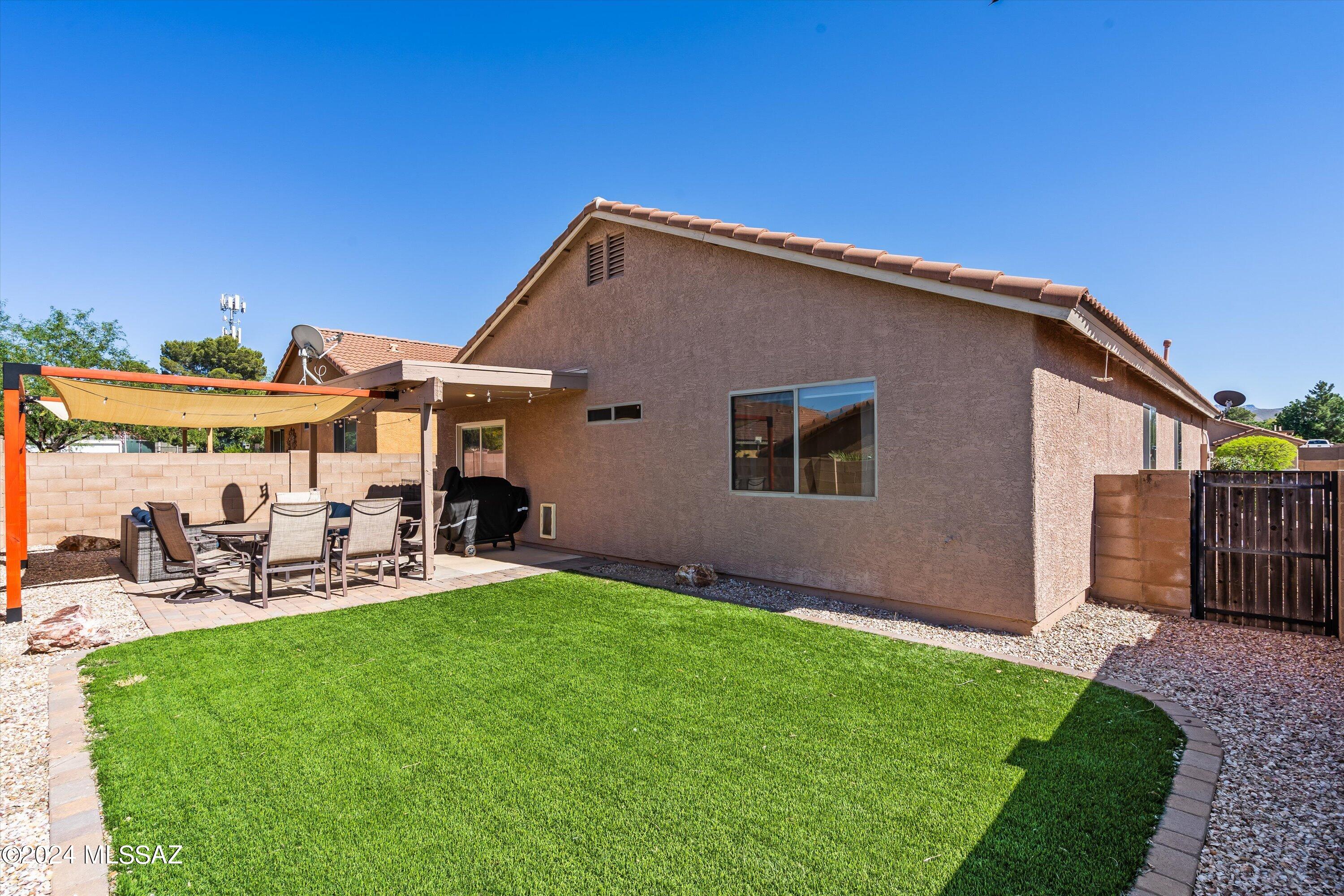 28 W Eric Dorman Street