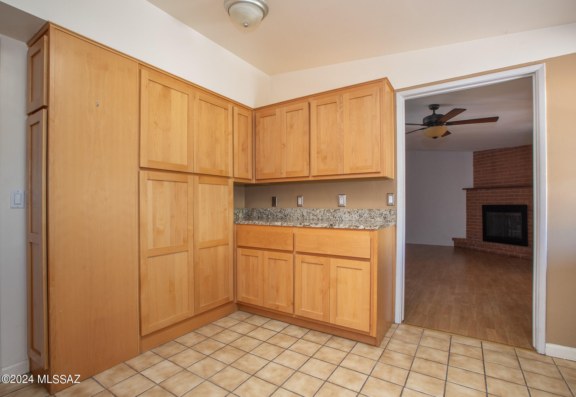 4325 N Stanley Place