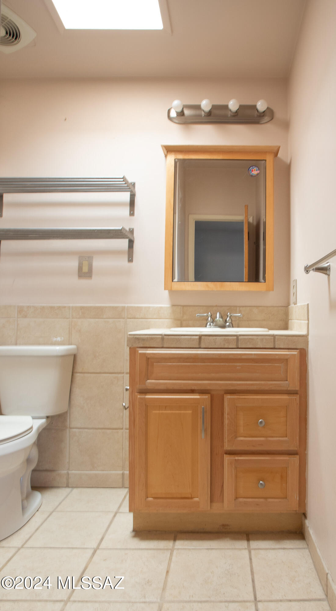 4325 N Stanley Place