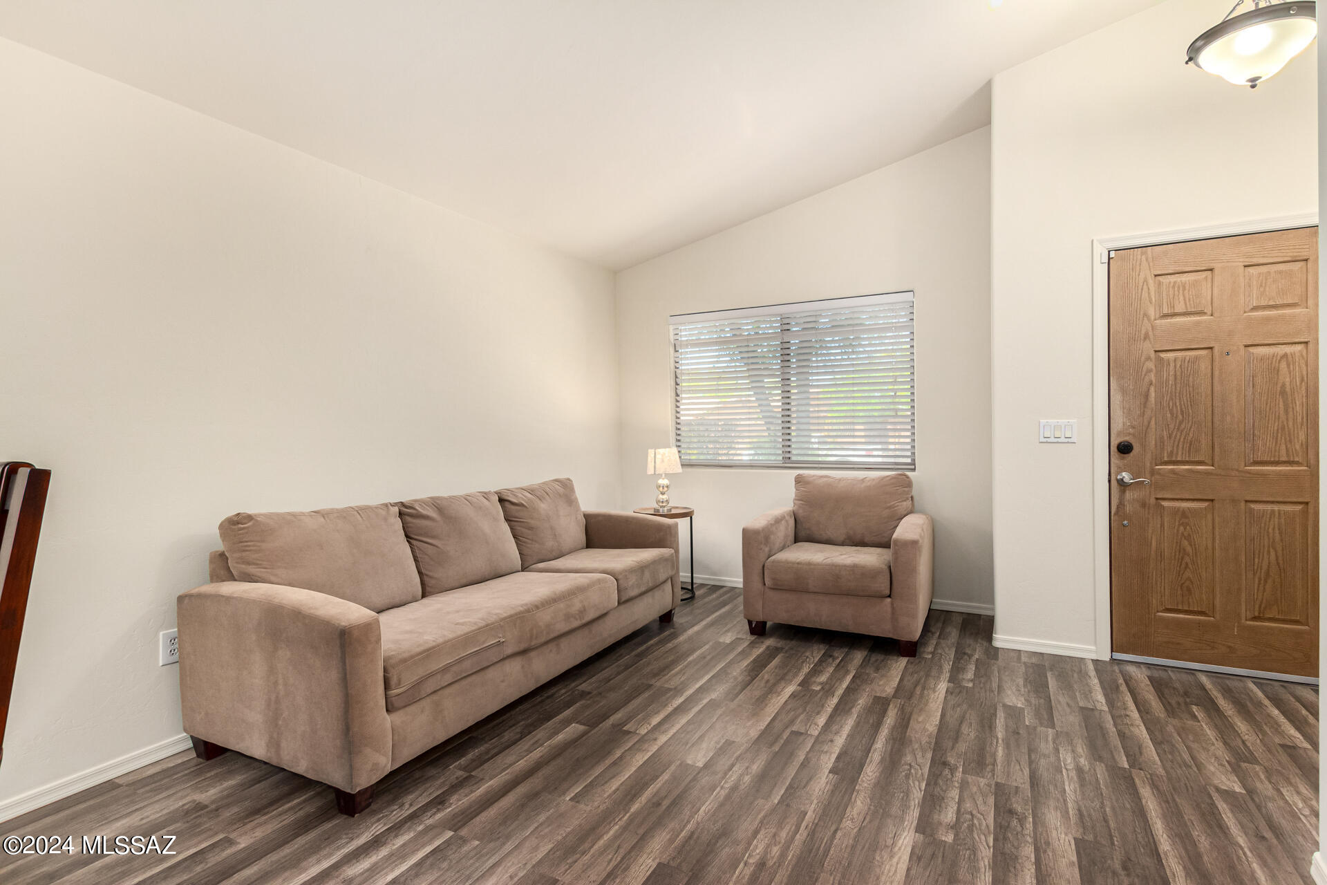 4142 E Coolbrooke Drive