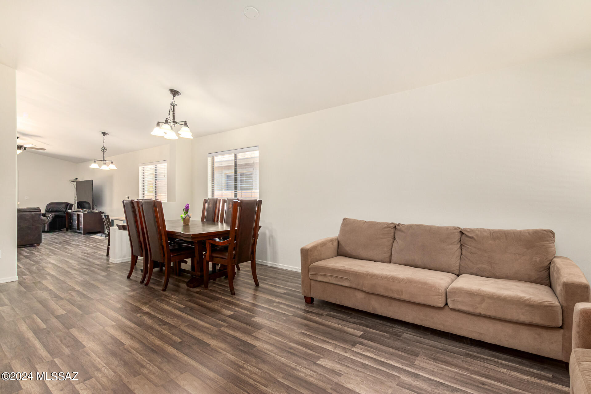 4142 E Coolbrooke Drive