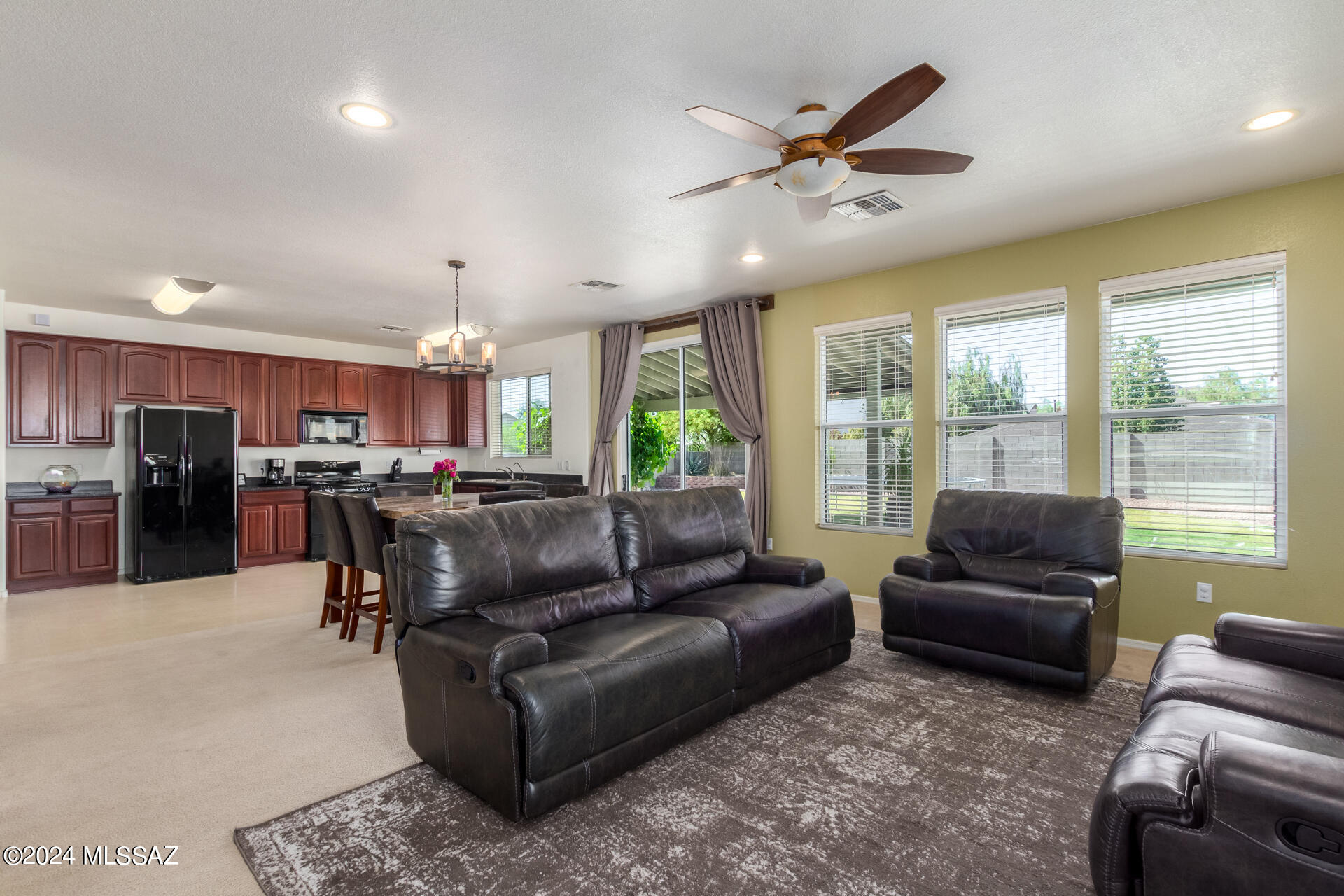 4884 W Calle Don Manuel