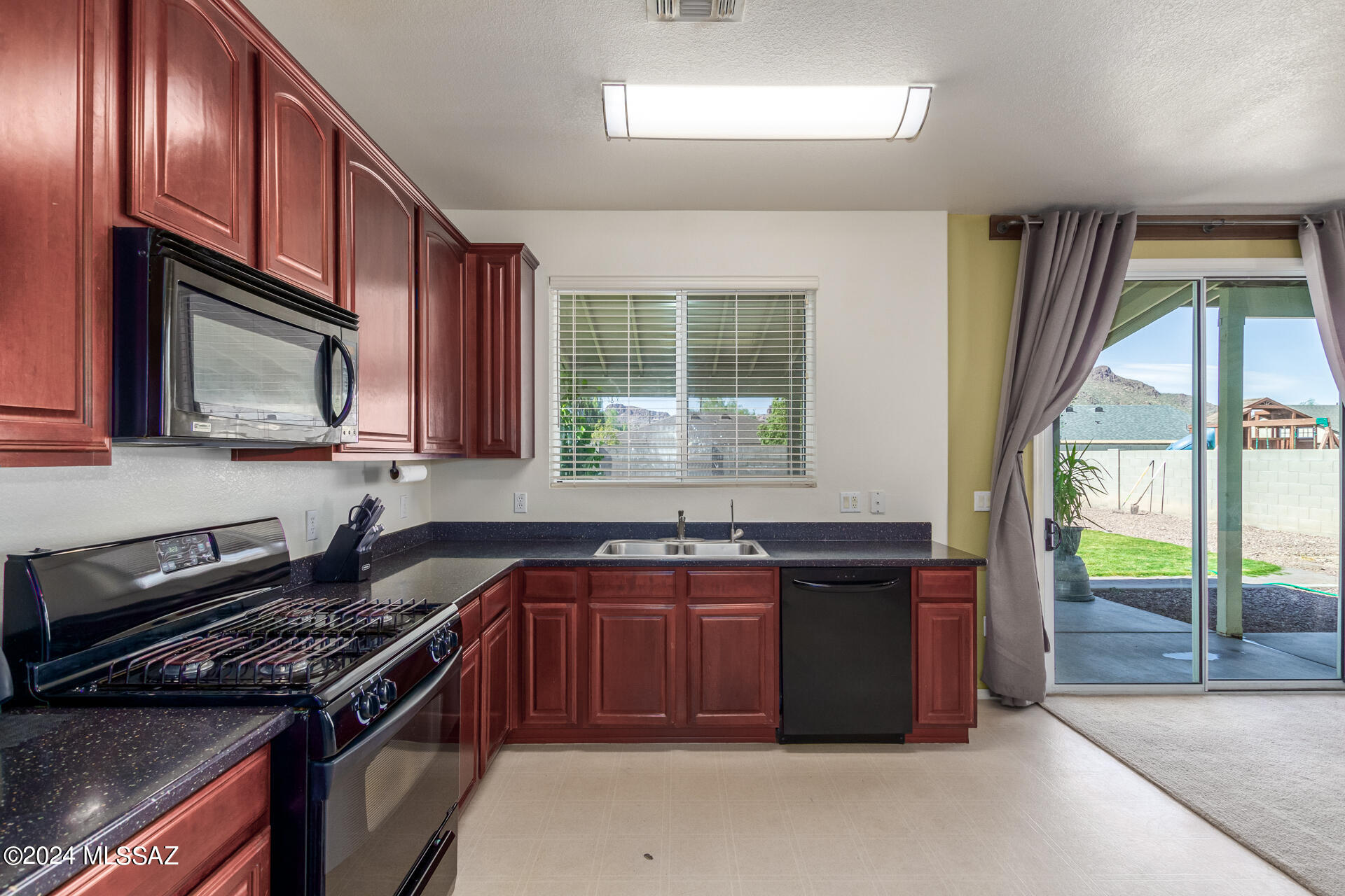 4884 W Calle Don Manuel