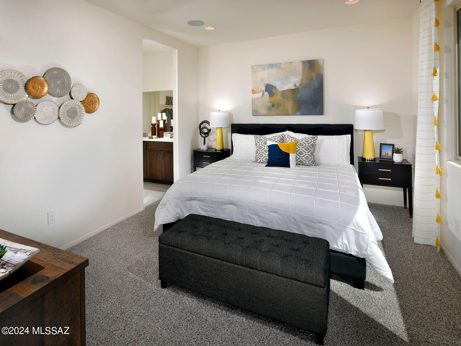 4774 E Greenway Wash Drive