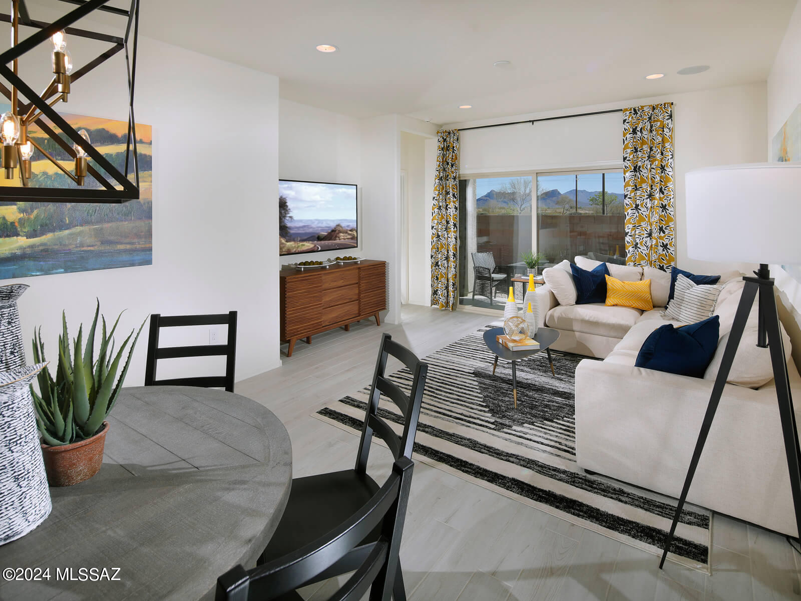 4774 E Greenway Wash Drive