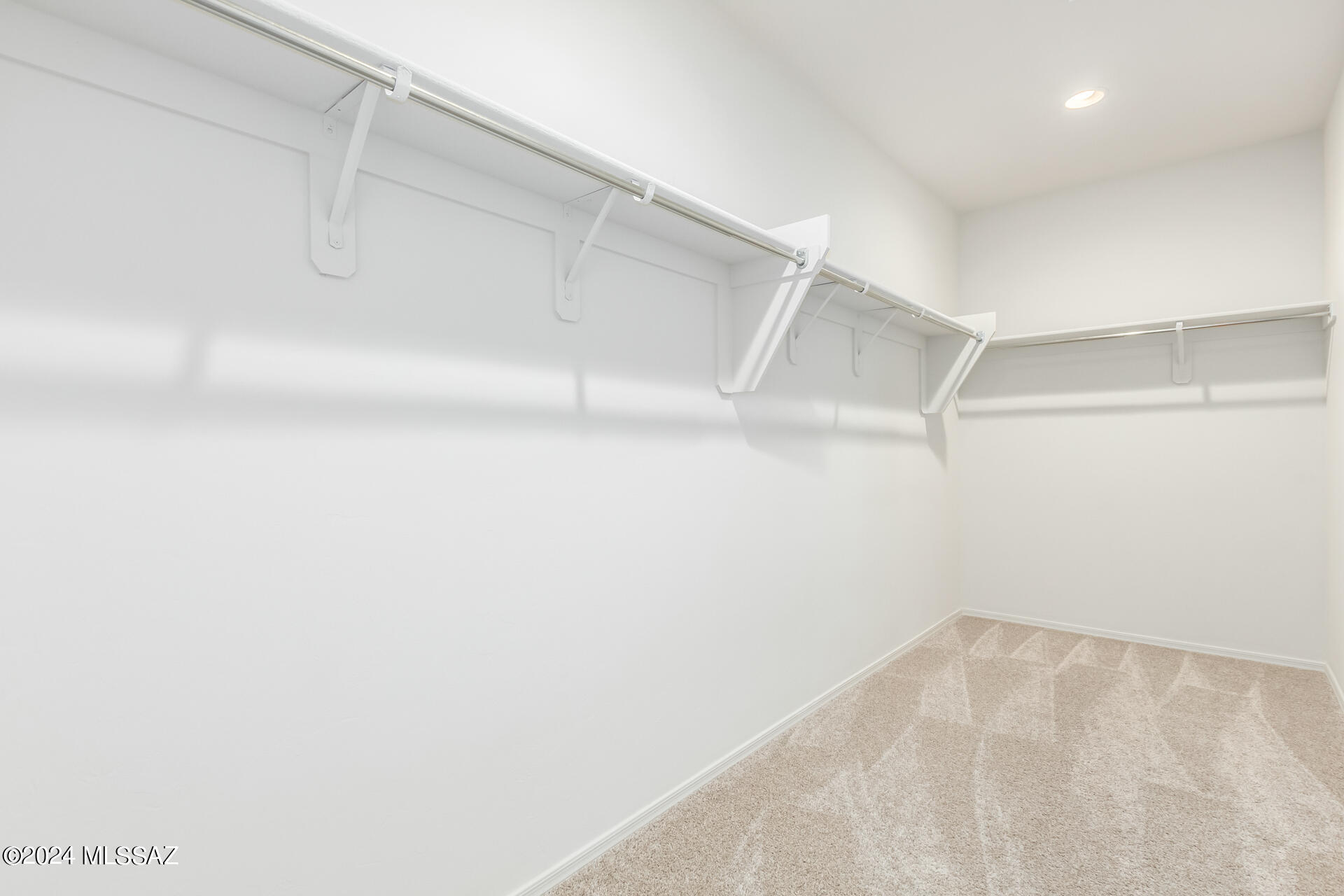 926 W Calle El Acuario