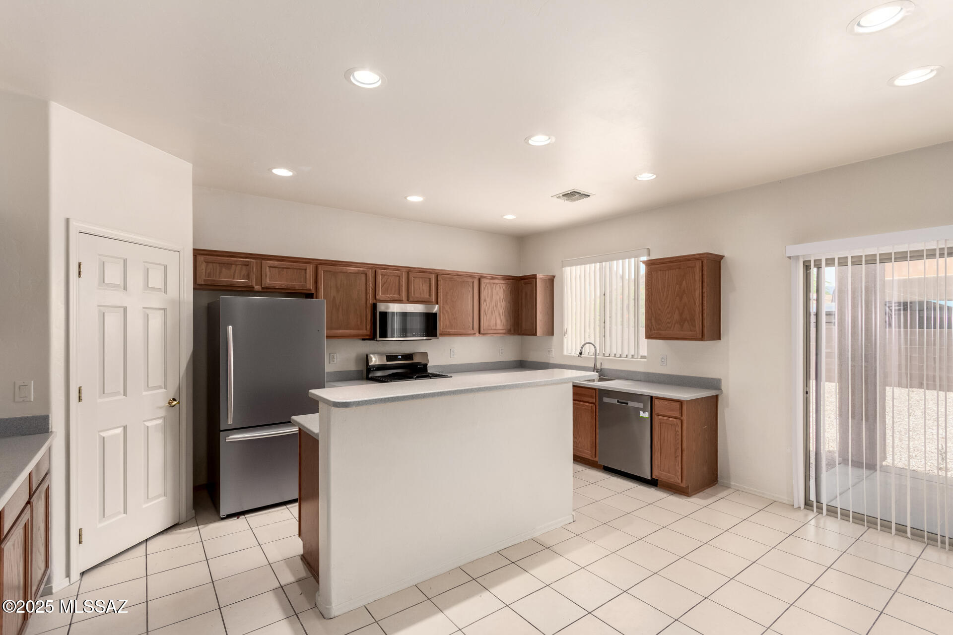 10627 S Varner Drive