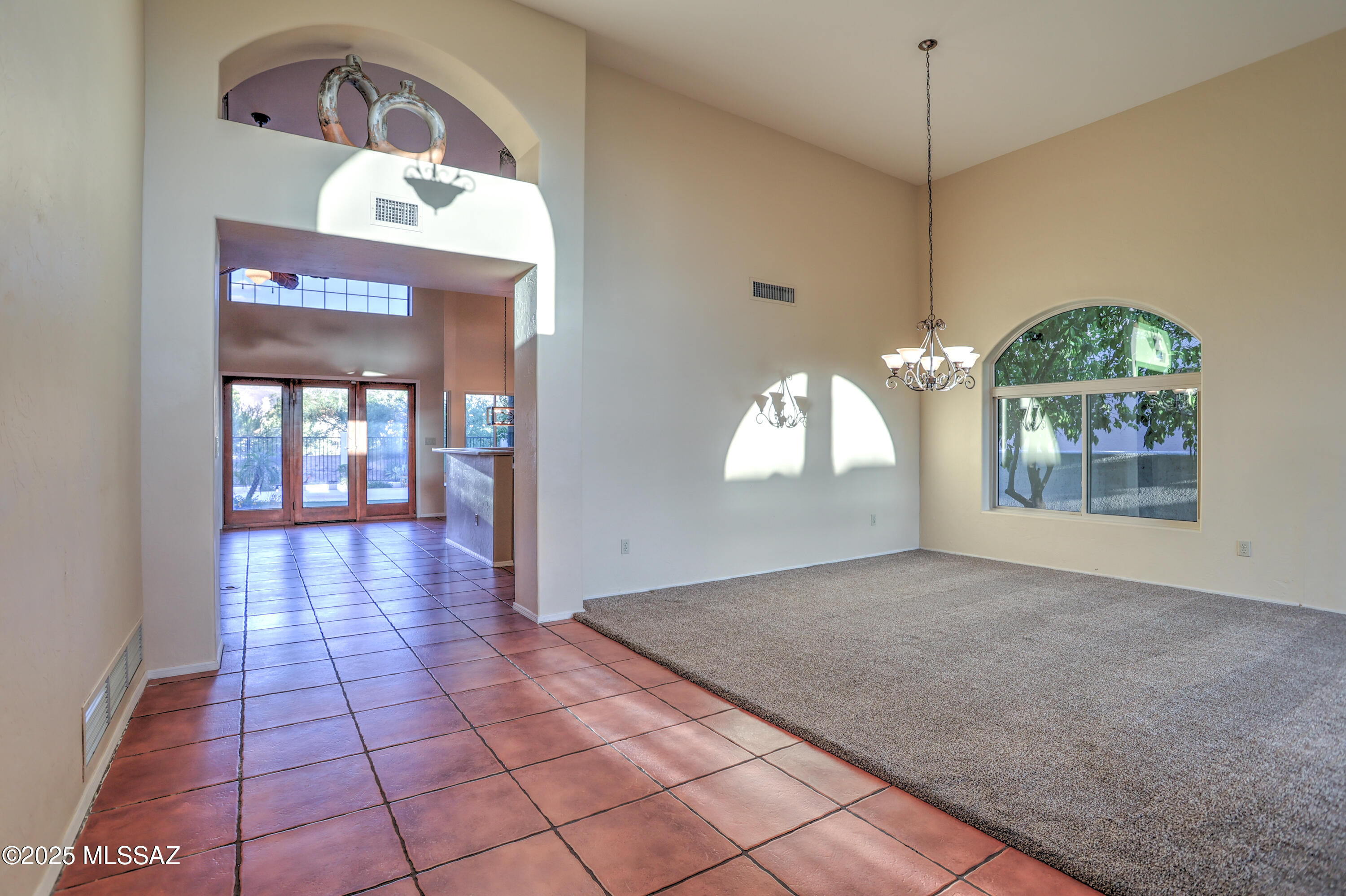 10830 N La Quinta Drive