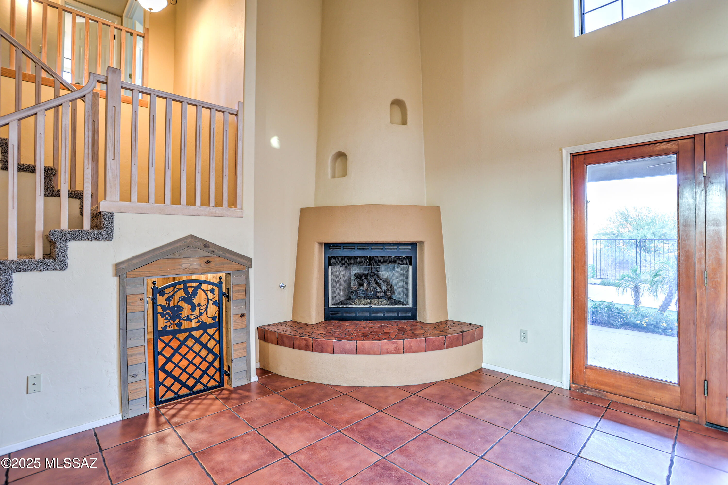 10830 N La Quinta Drive