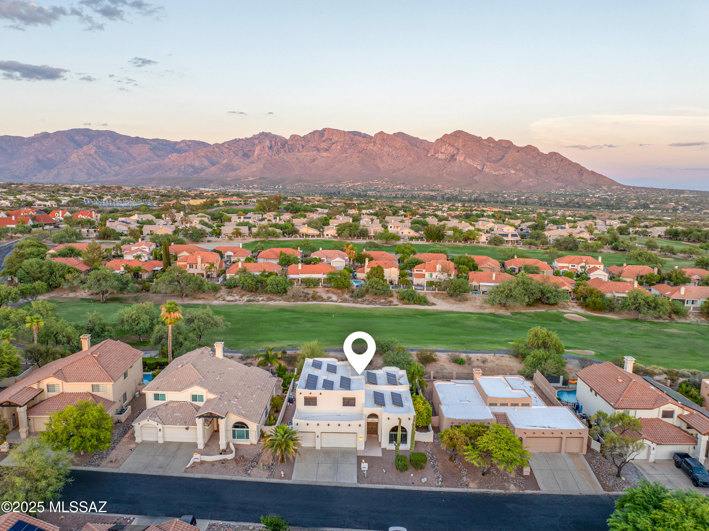 10830 N La Quinta Drive