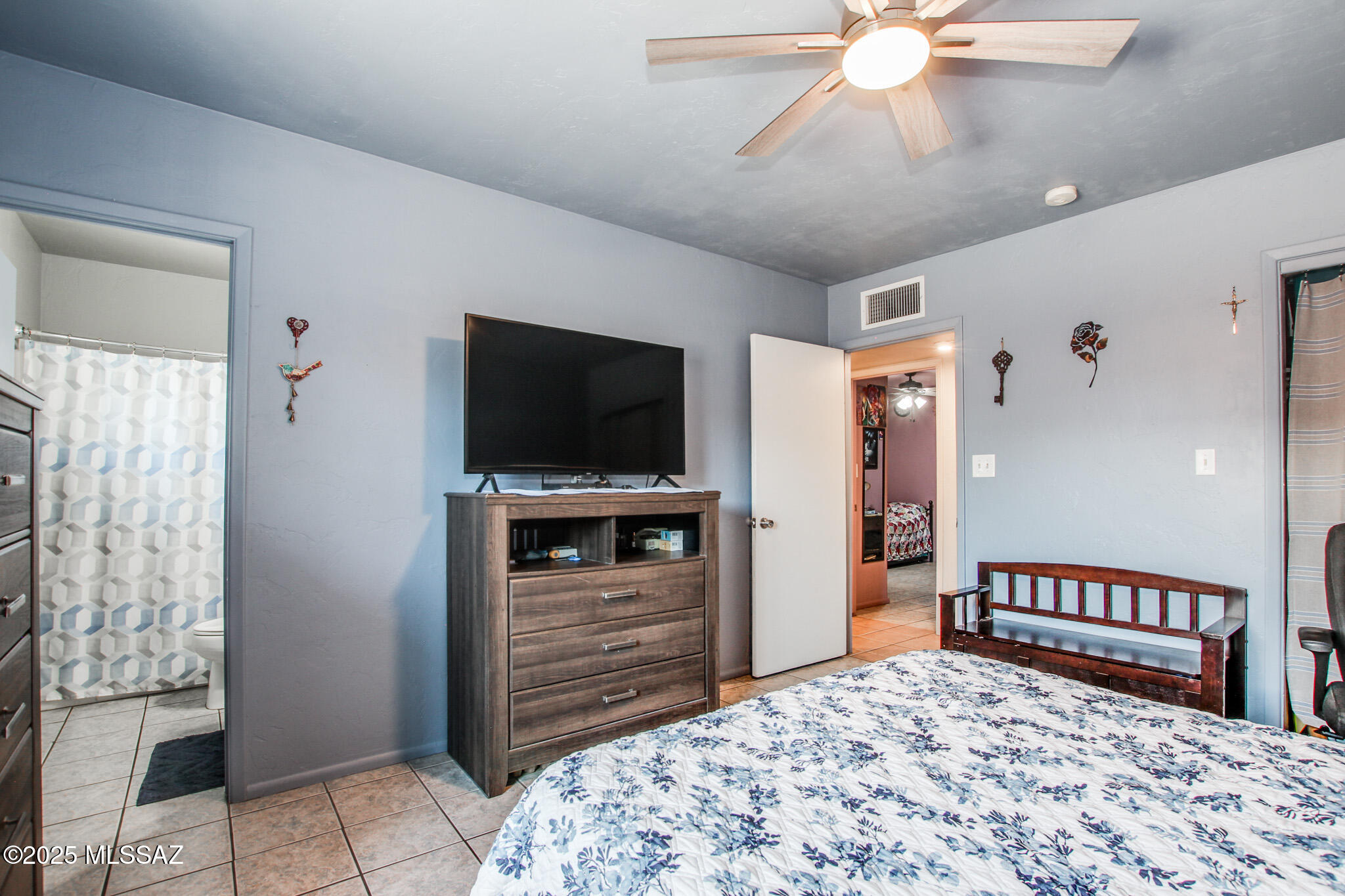 7165 S Geronimo Avenue