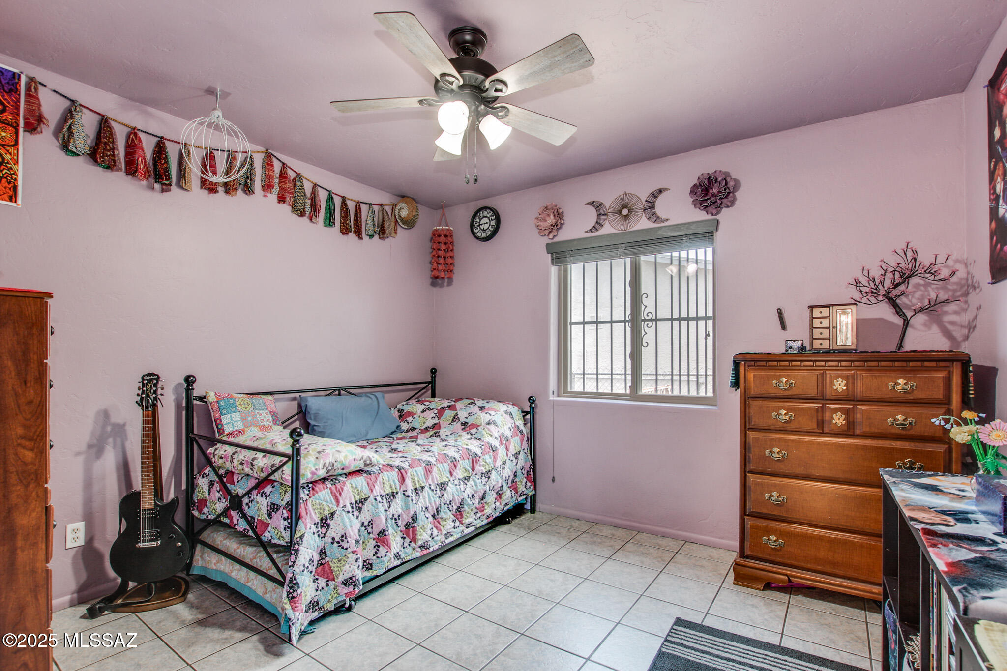 7165 S Geronimo Avenue