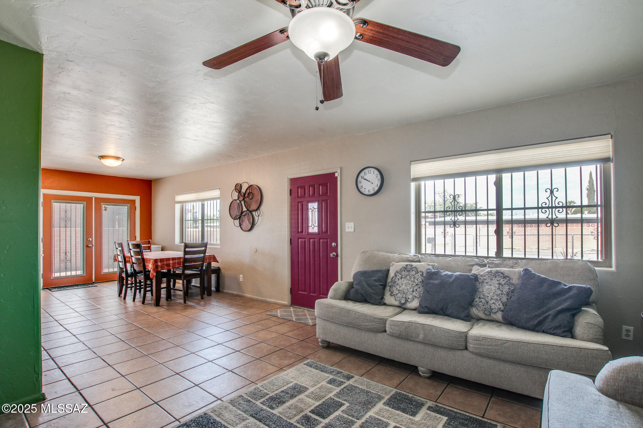 7165 S Geronimo Avenue