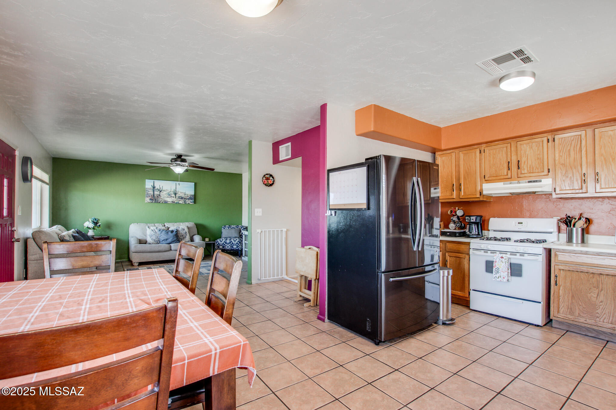 7165 S Geronimo Avenue