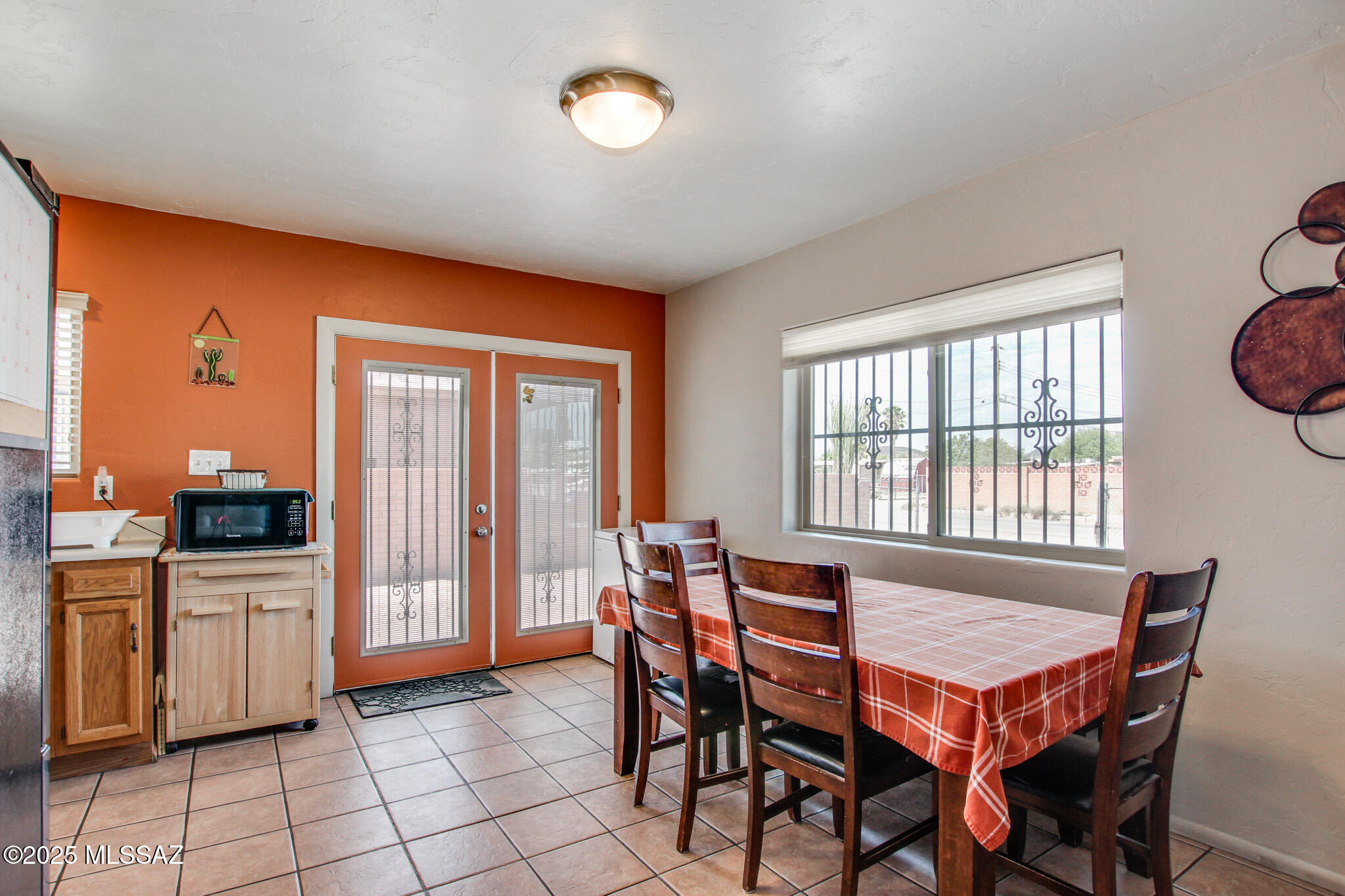 7165 S Geronimo Avenue