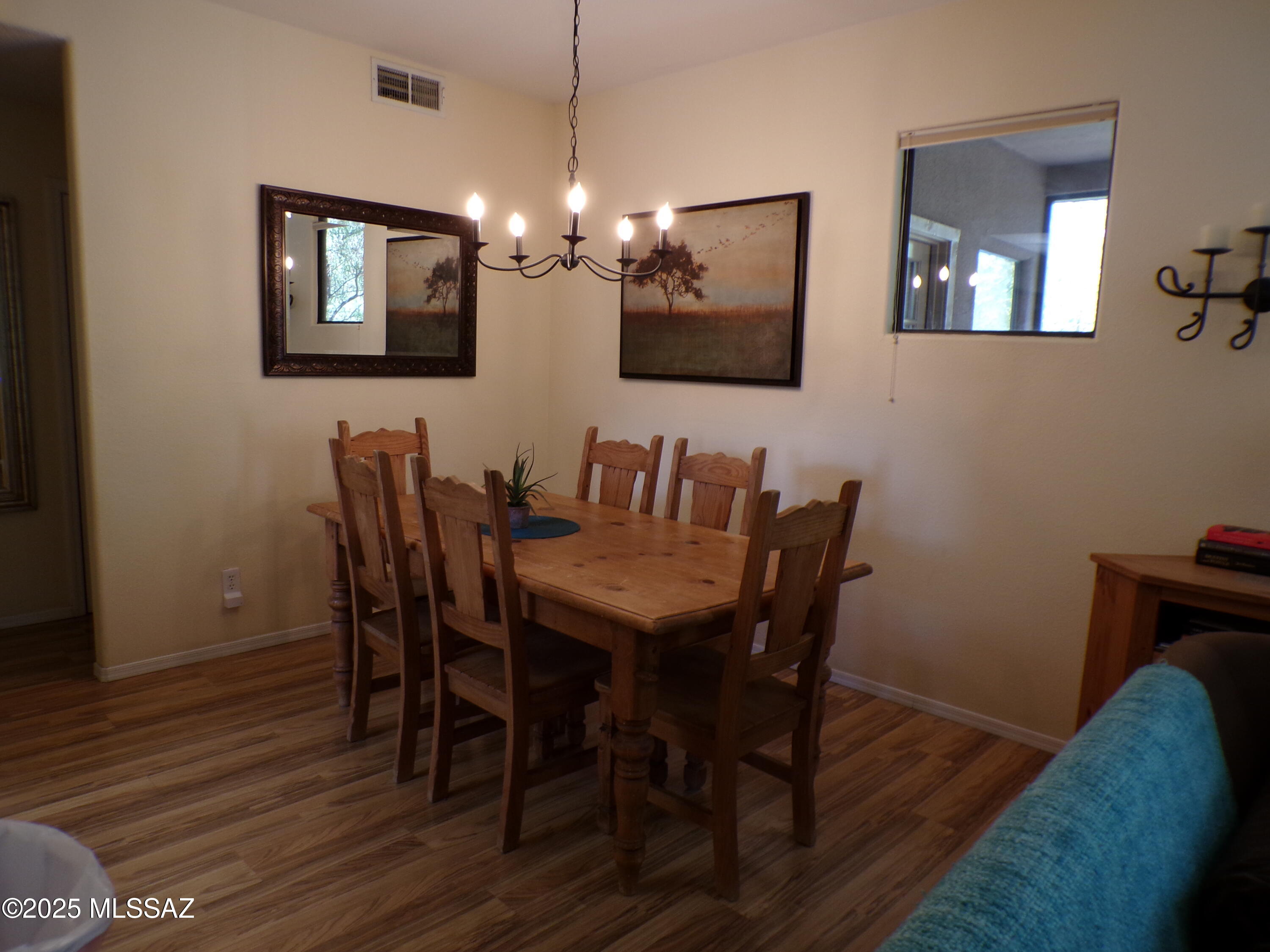 6655 N Canyon Crest Drive 19201