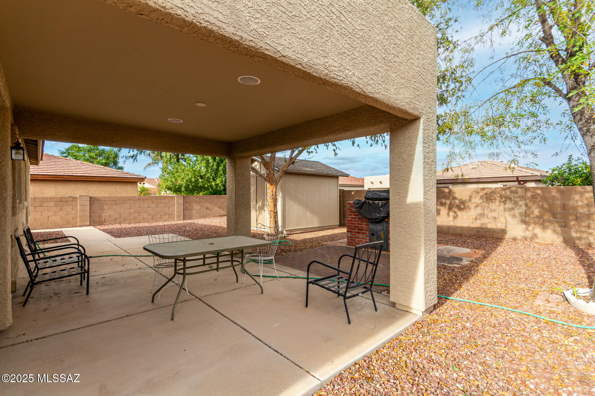 7612 W Gold Rock Place