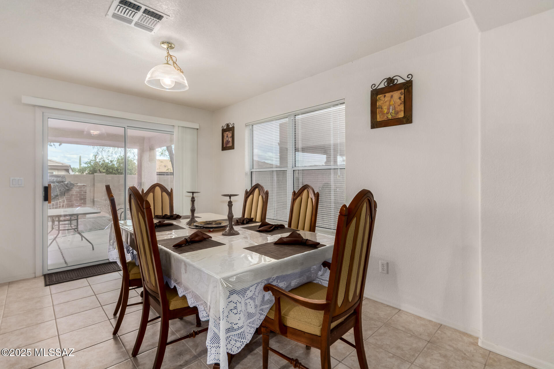 7612 W Gold Rock Place