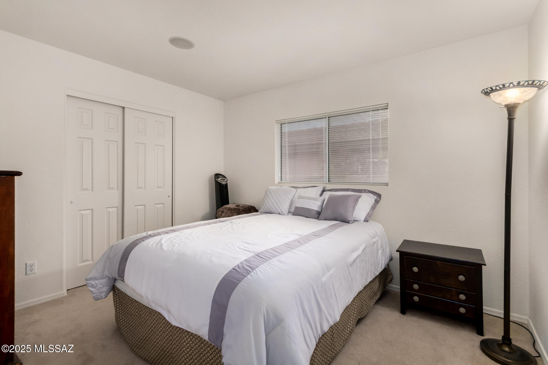 7612 W Gold Rock Place