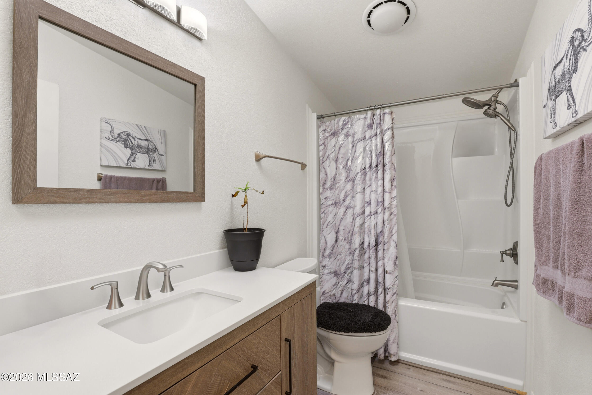 16921 W Placita Dato