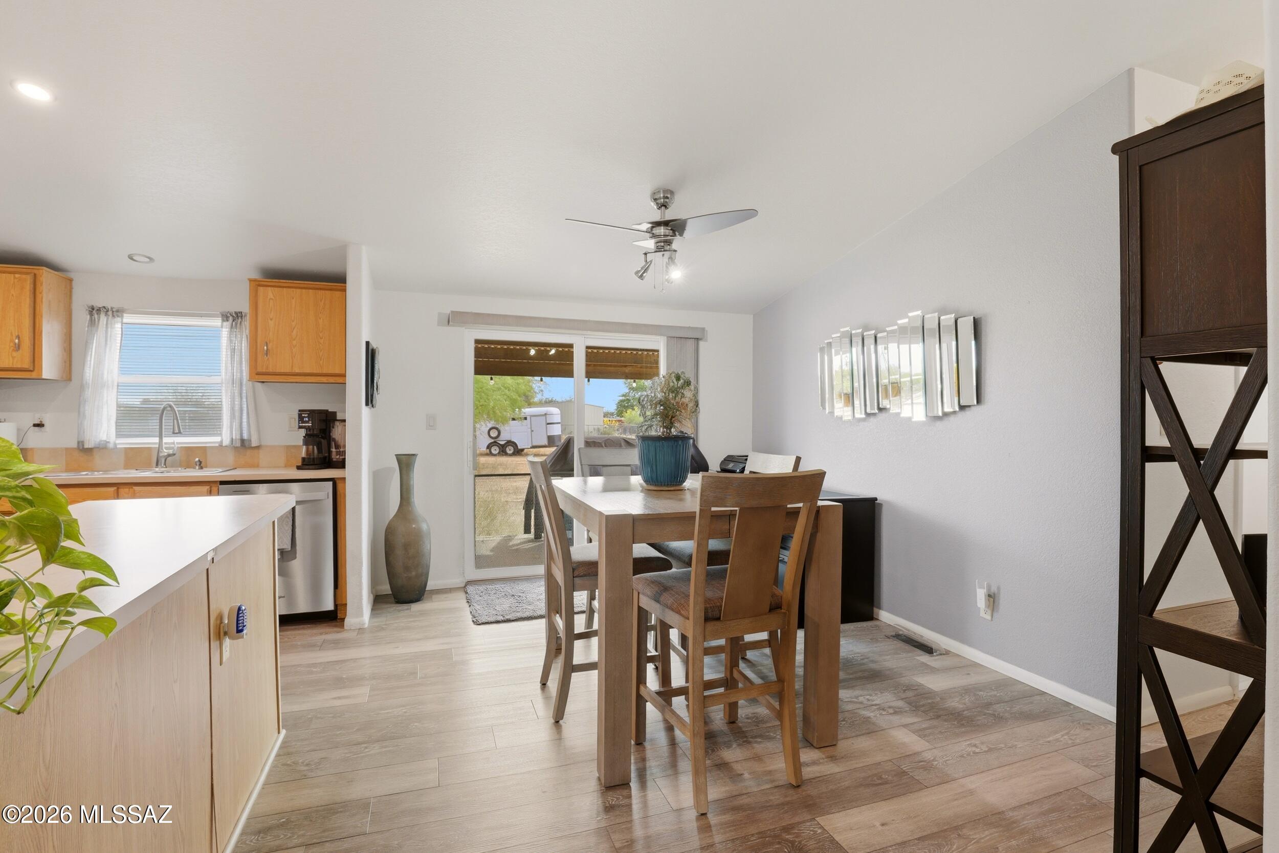 16921 W Placita Dato
