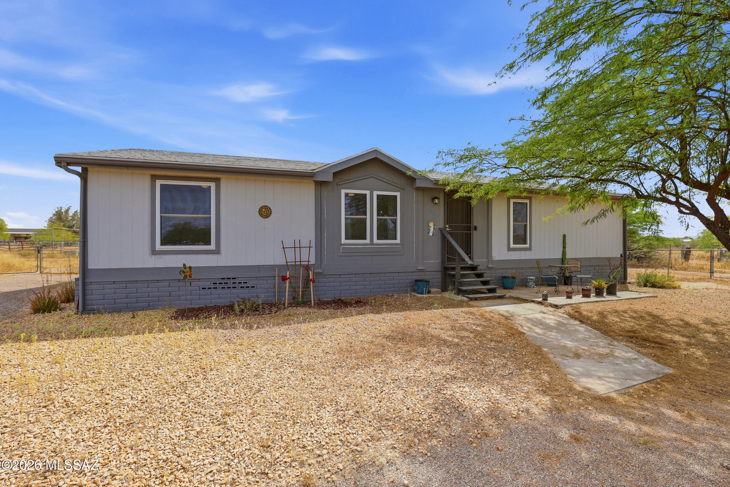 16921 W Placita Dato